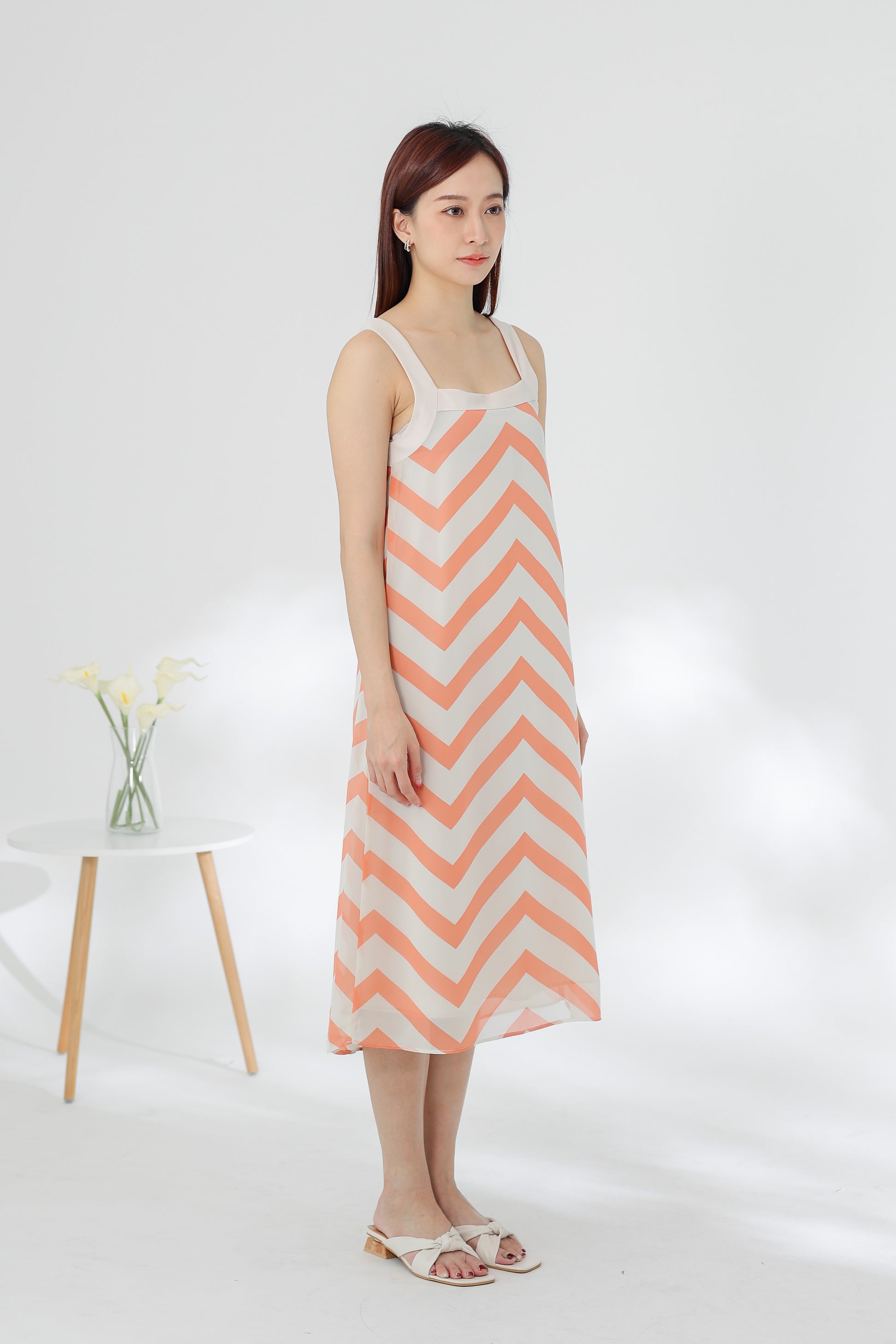 Genna Square Neck Midi Dress - Peach