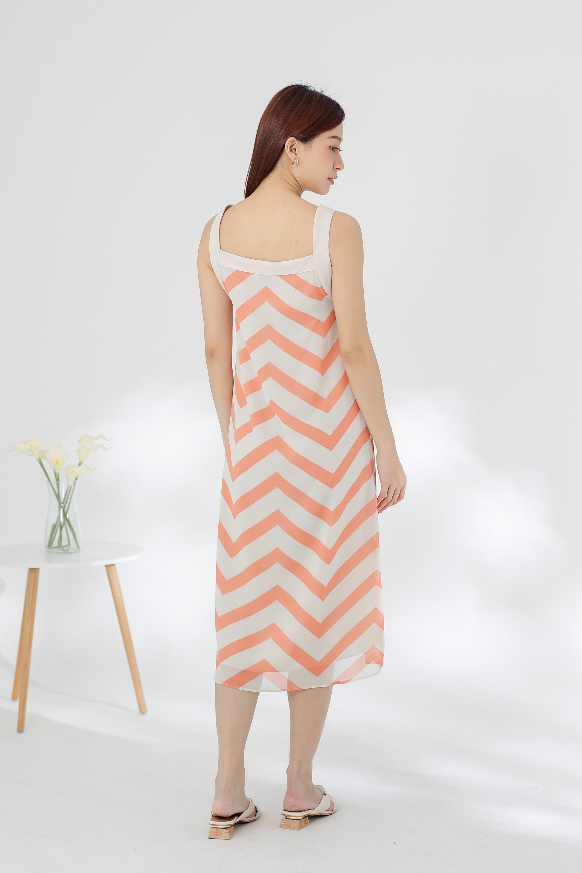 Genna Square Neck Midi Dress - Peach