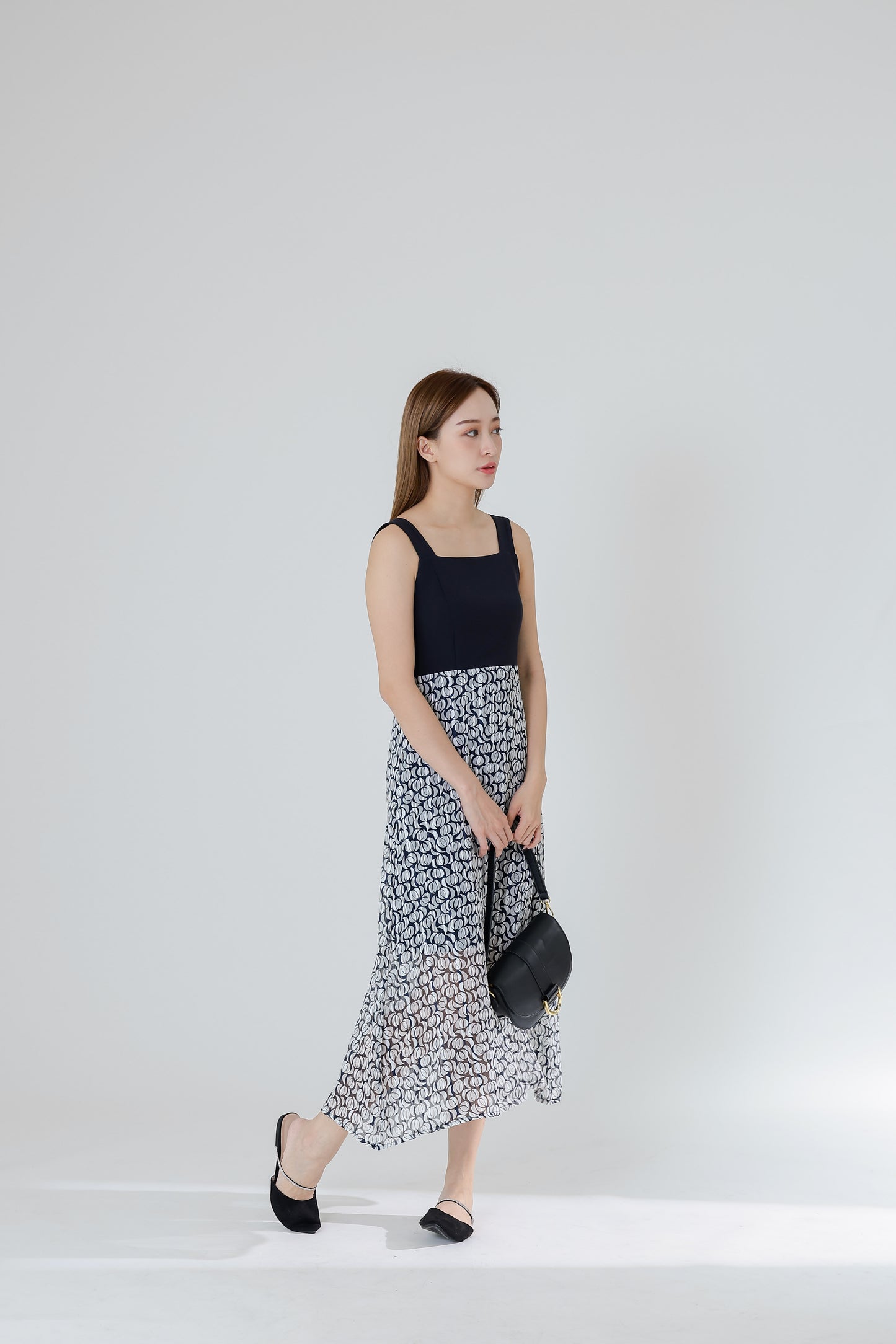 Gwen Square Neck Colour Block Dress - Black