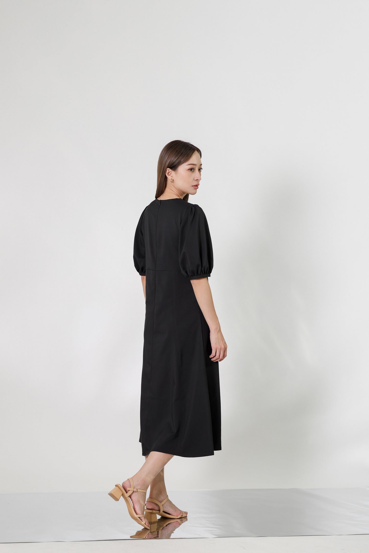 Hendrika Midi Dress - Black