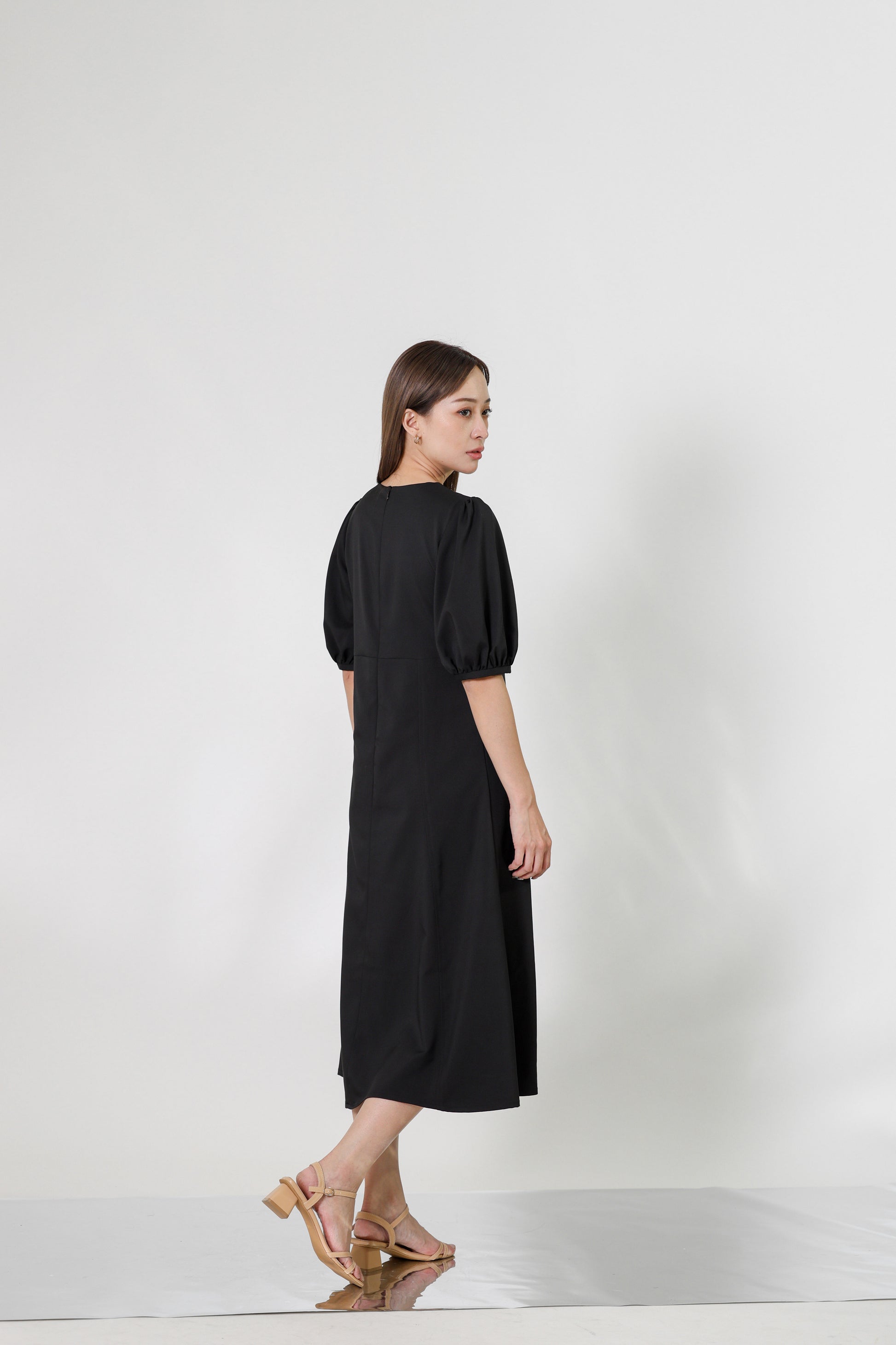 Hendrika Midi Dress - Black