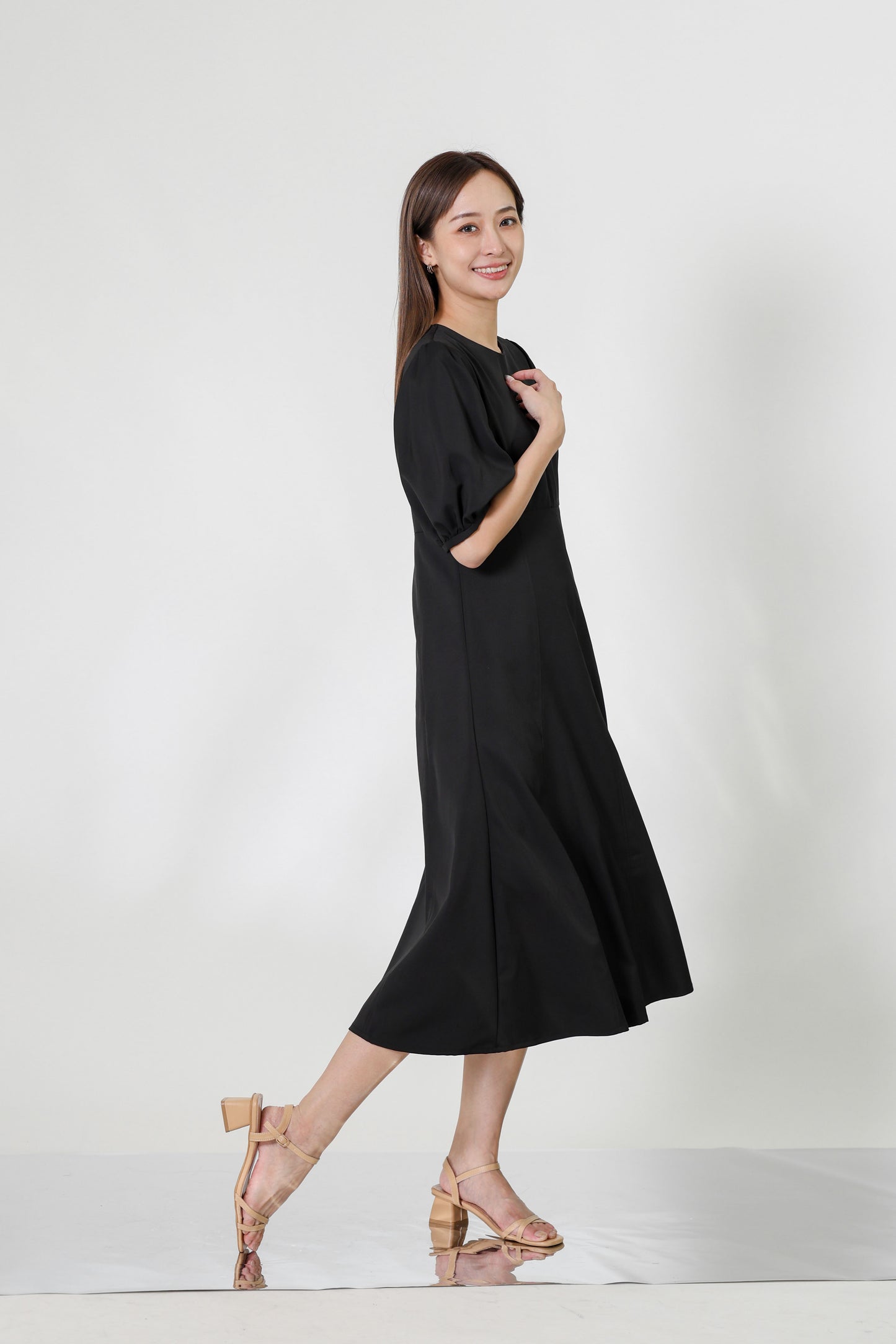 Hendrika Midi Dress - Black