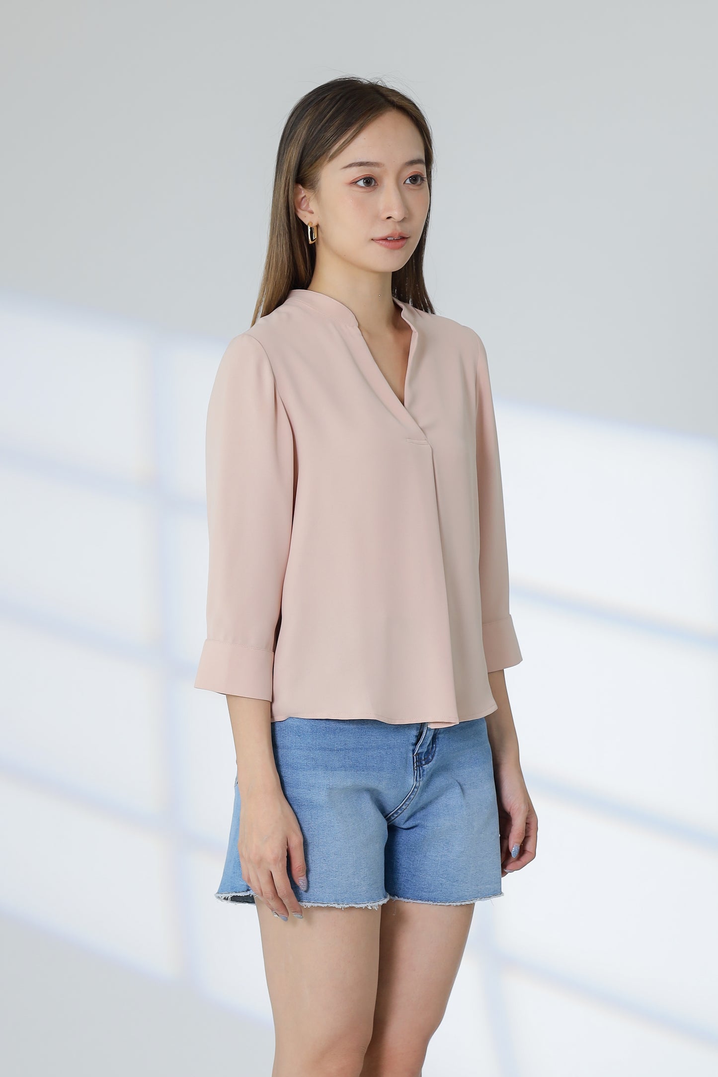 Hestia Collared V Neck Shirt - Nude