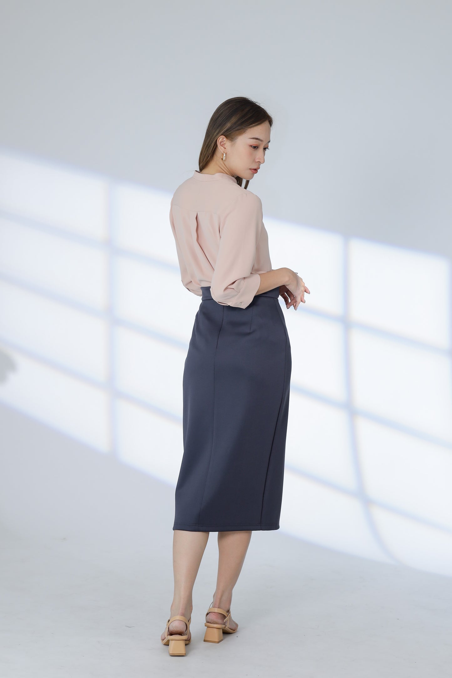 Hestia Collared V Neck Shirt - Nude