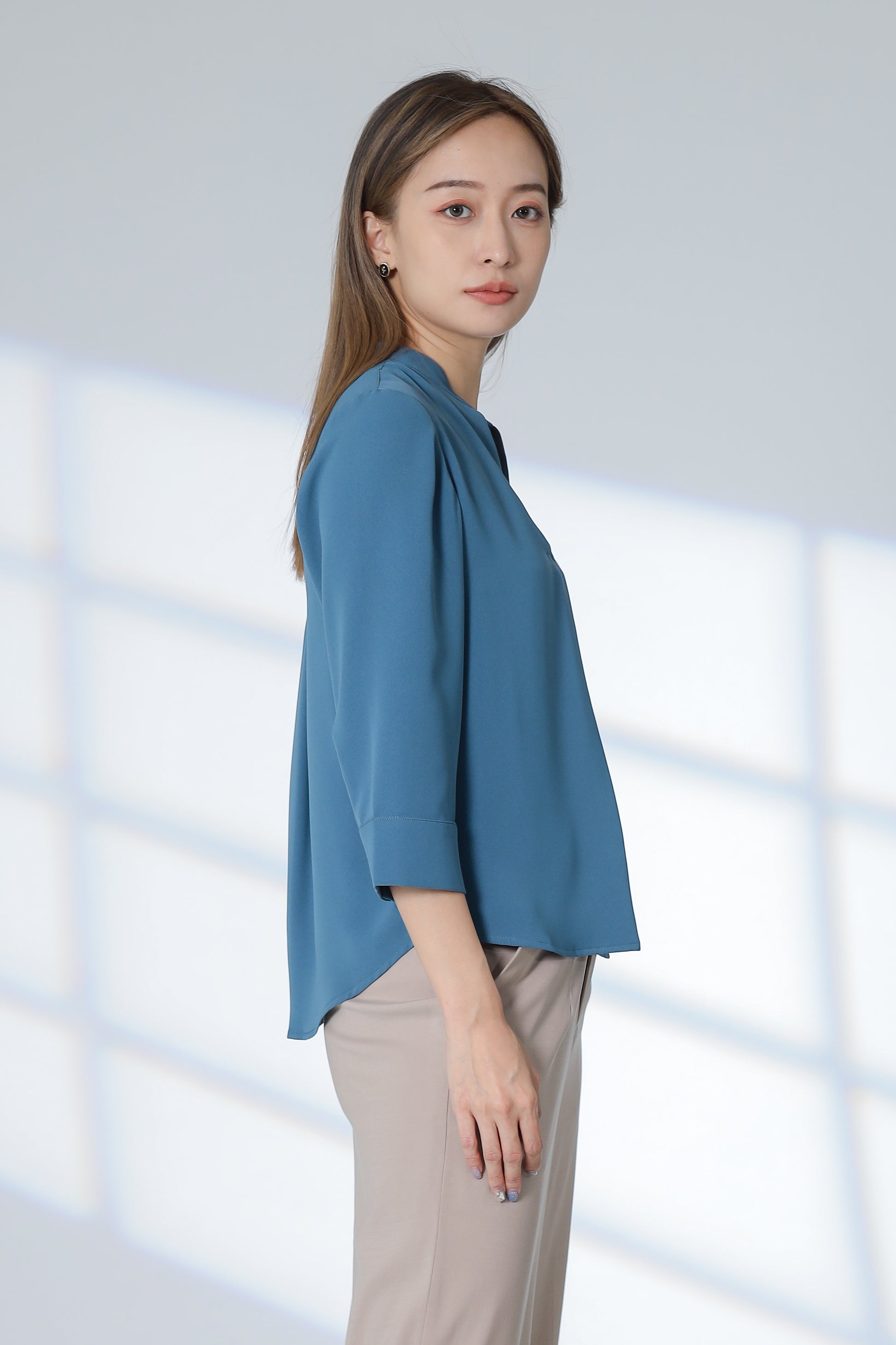 Hestia Collared V Neck Shirt - Turquoise