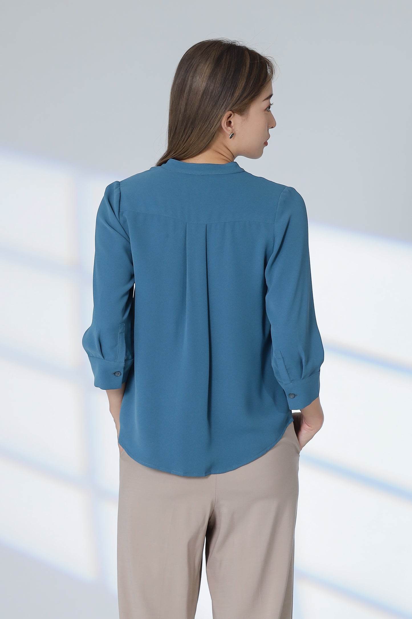Hestia Collared V Neck Shirt - Turquoise