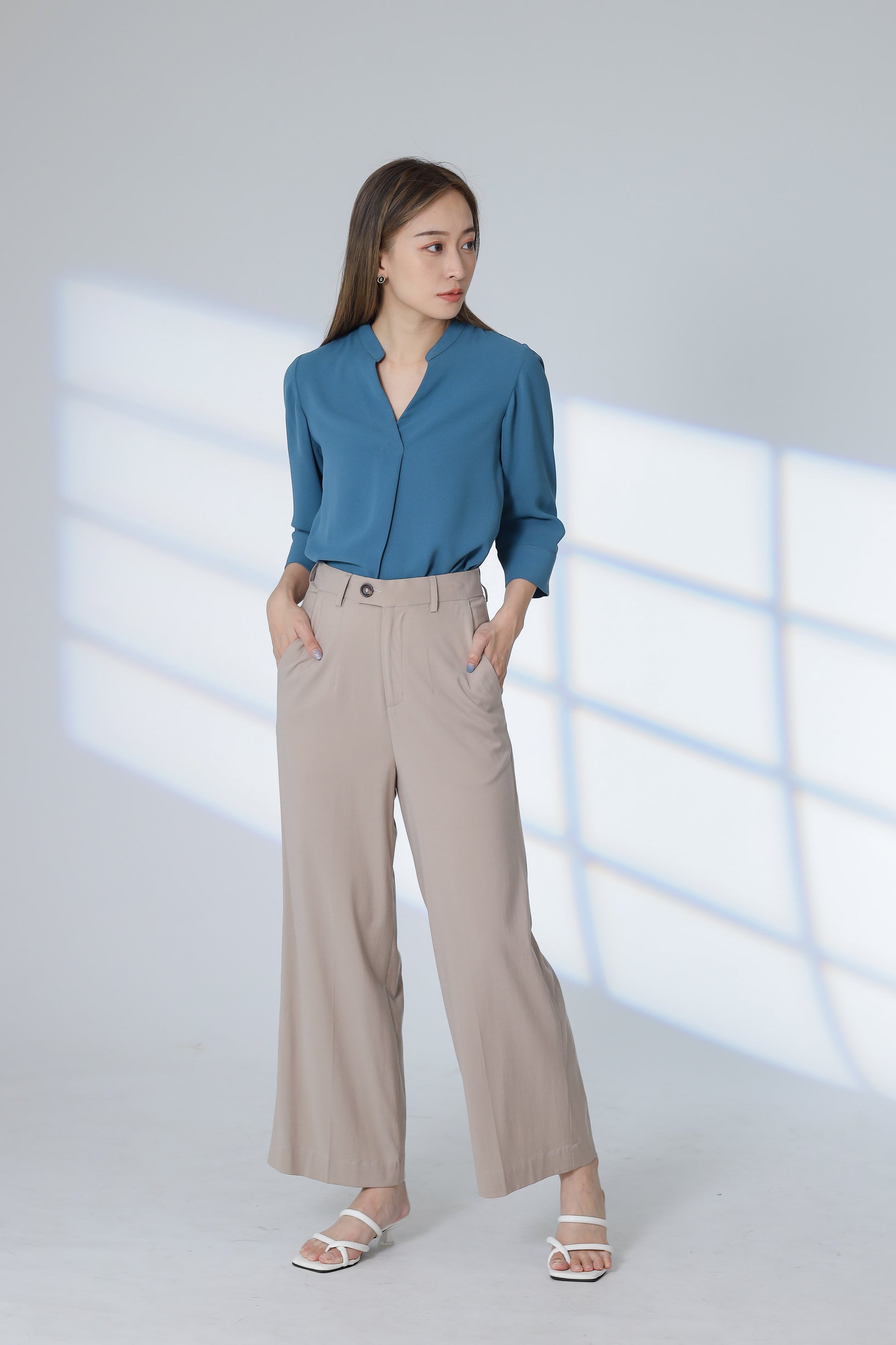 Hestia Collared V Neck Shirt - Turquoise