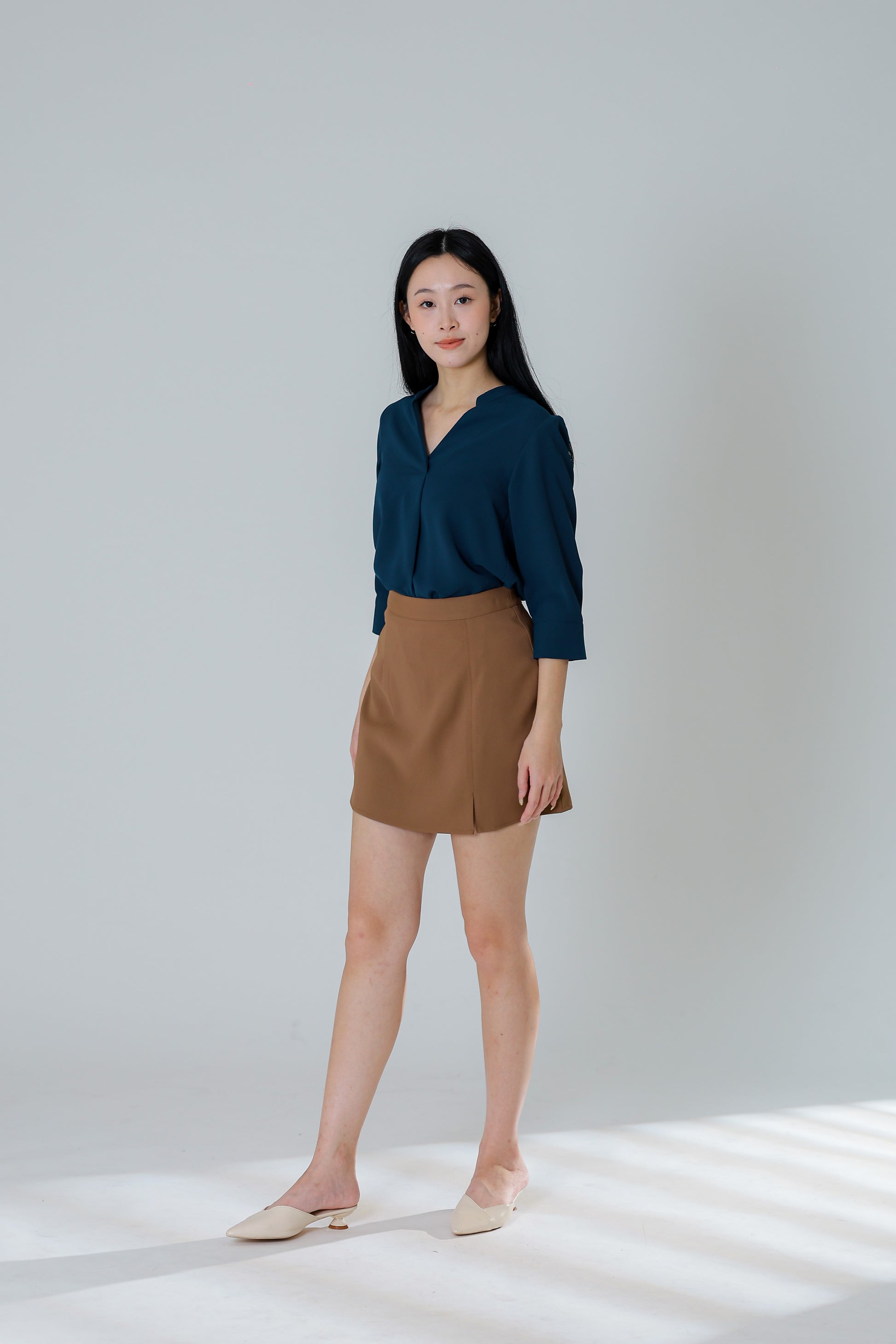 Hestia Collared V Neck Shirt - Teal