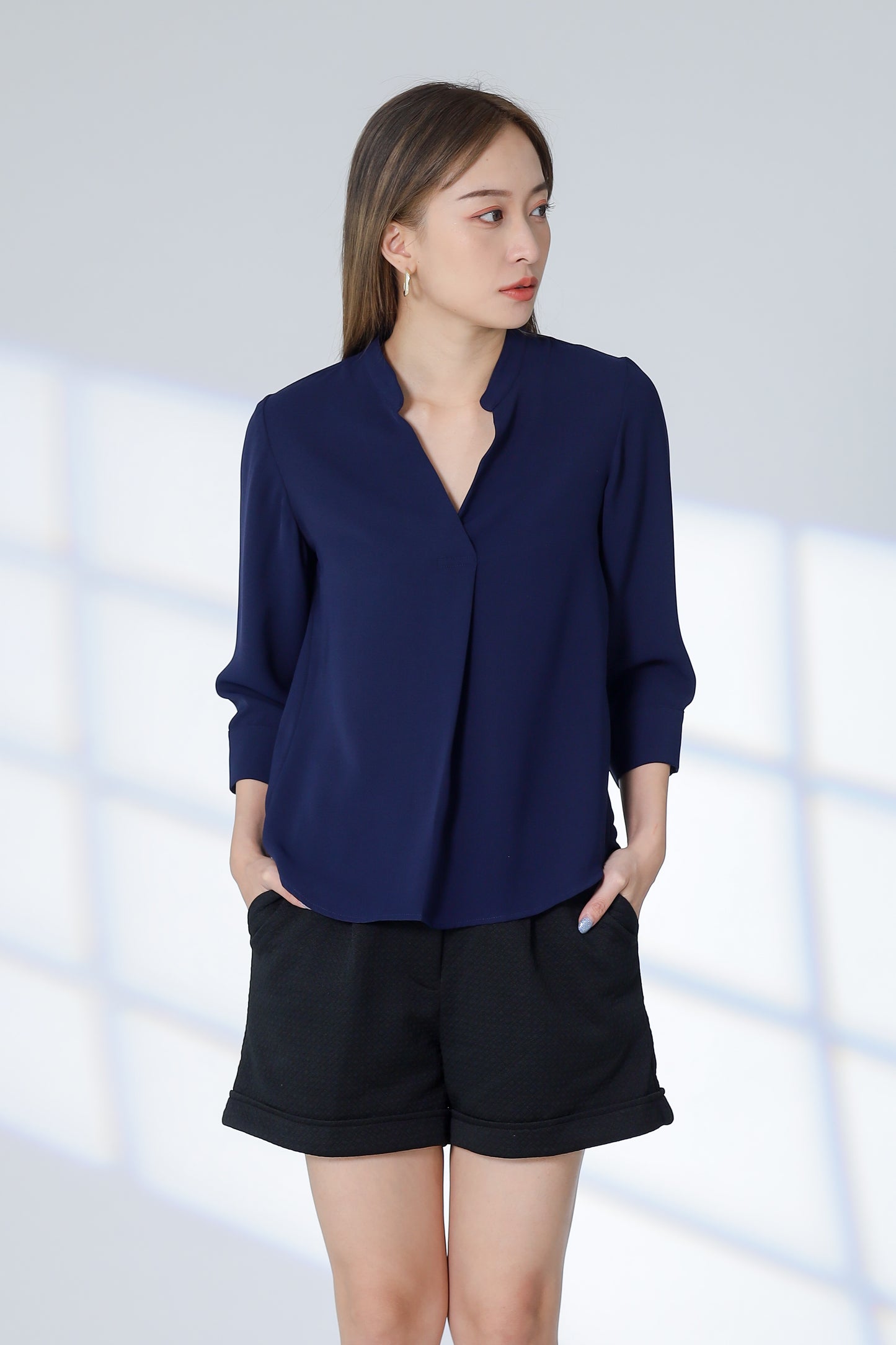 Hestia Collared V Neck Shirt - Navy