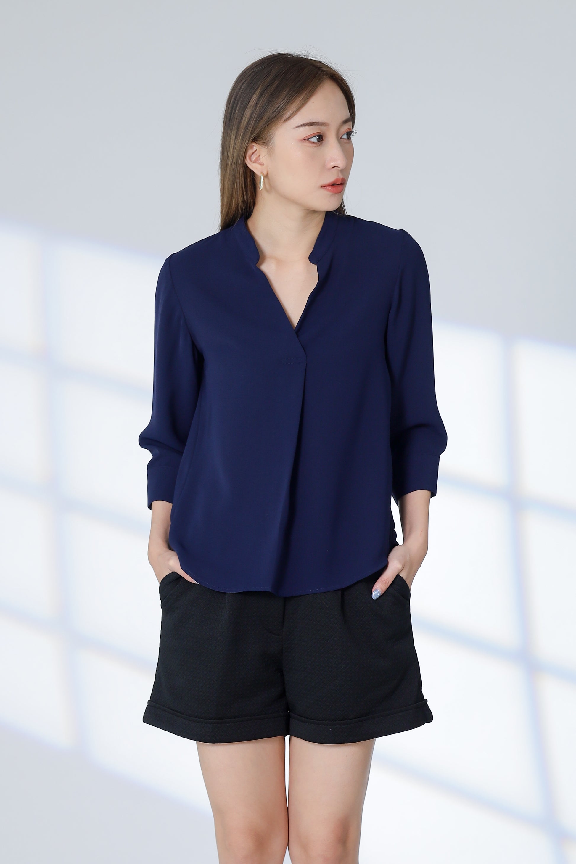 Hestia Collared V Neck Shirt - Navy