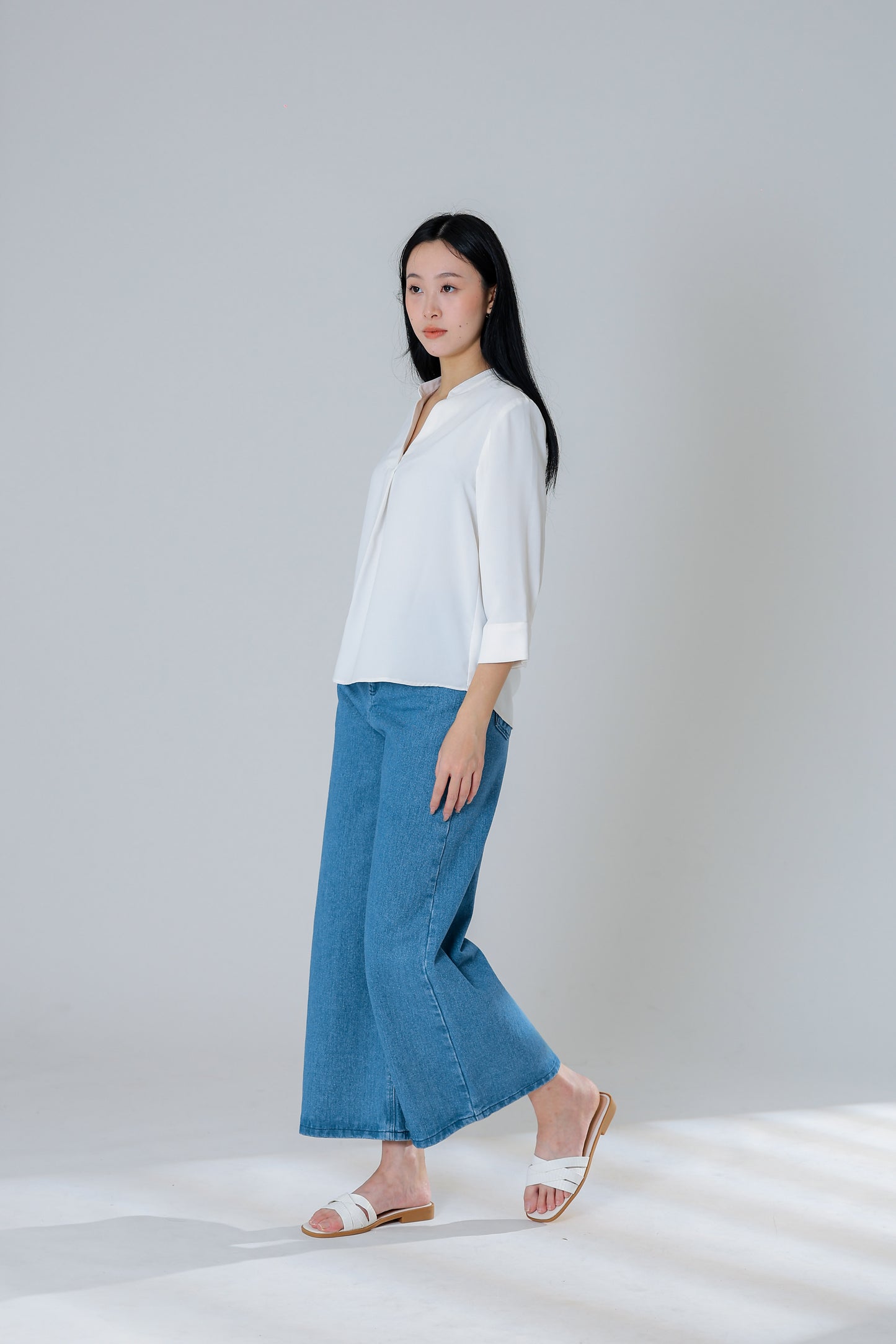 Hestia Collared V Neck Shirt - Ivory