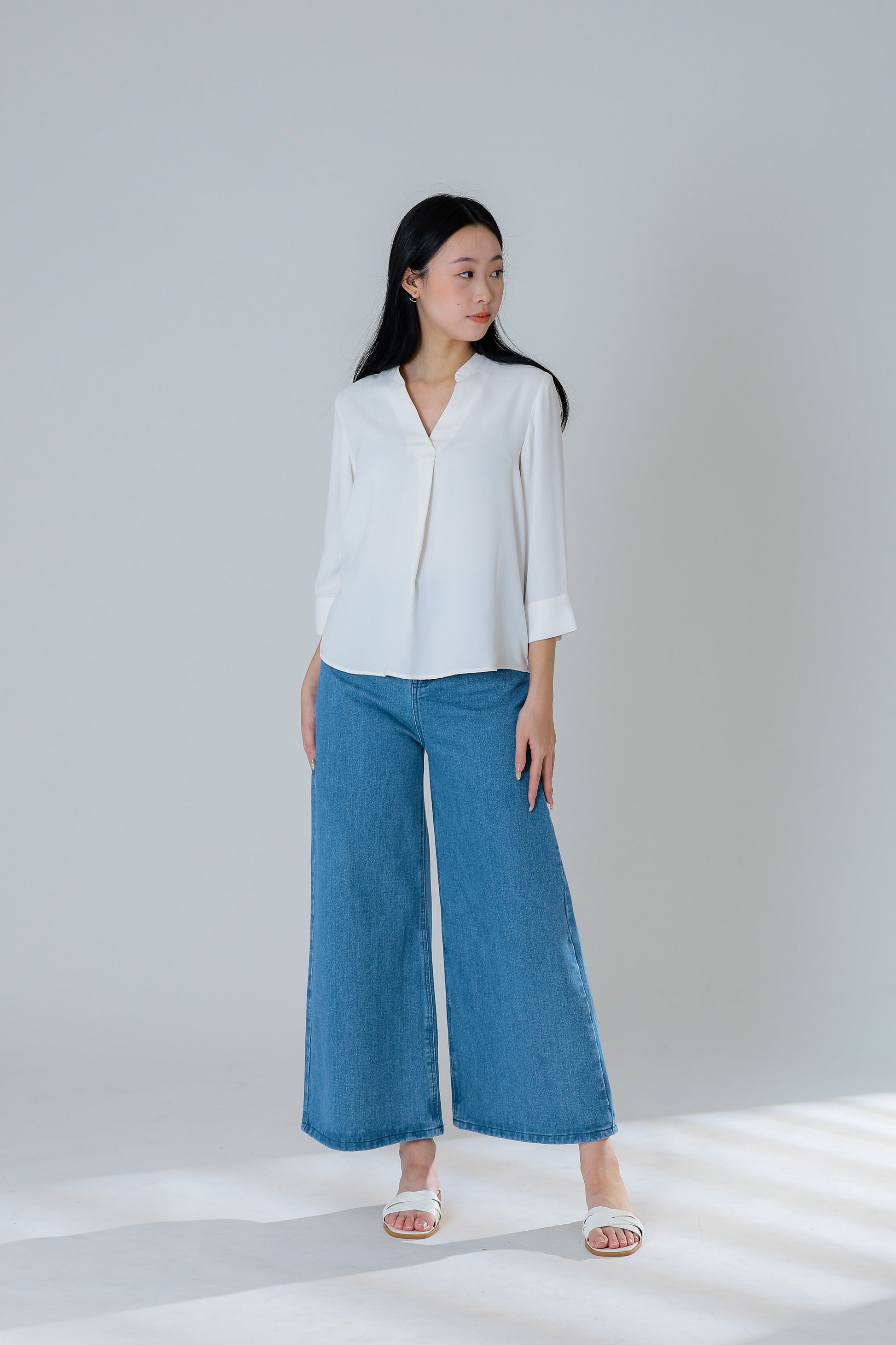 Hestia Collared V Neck Shirt - Ivory