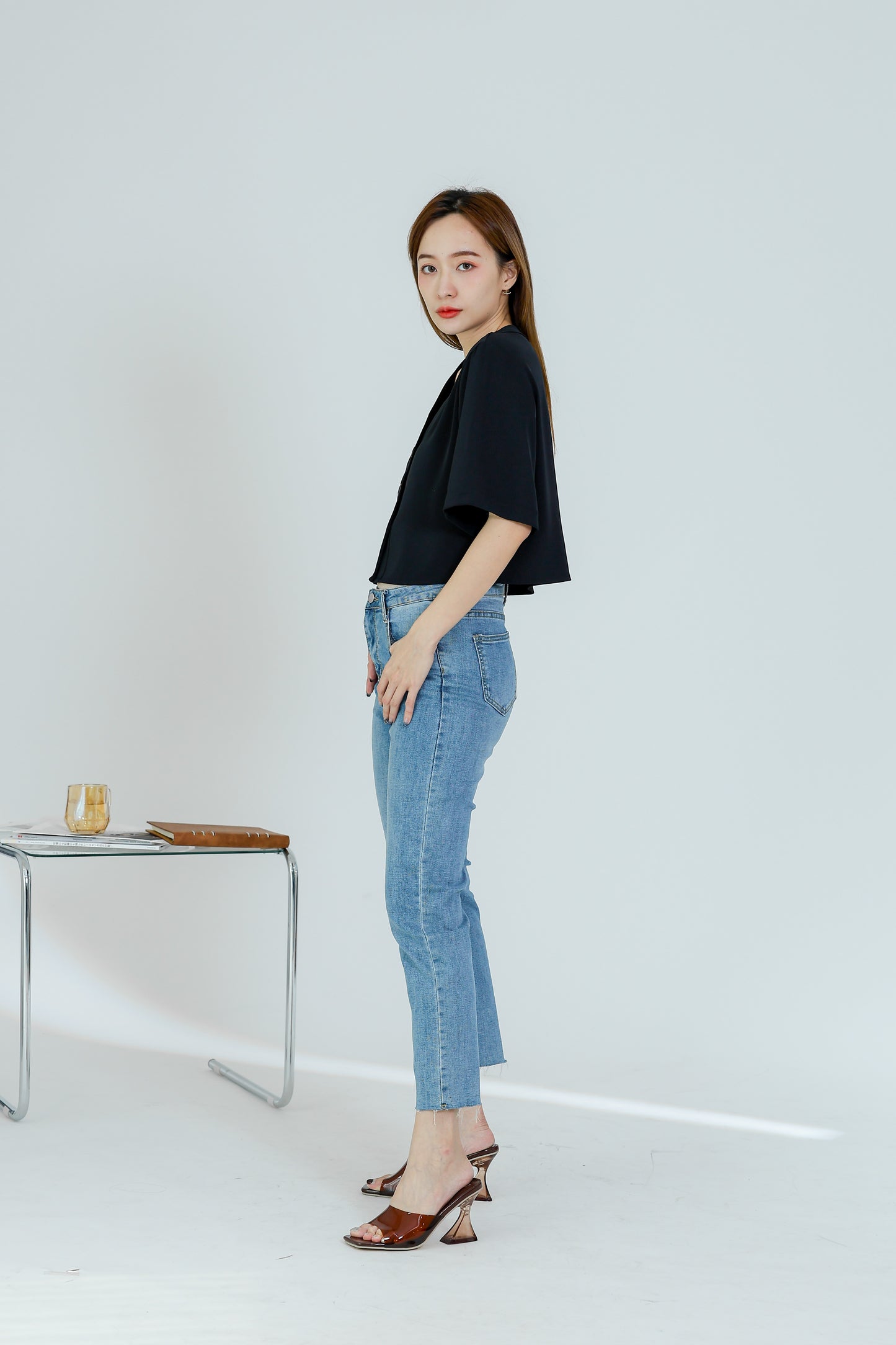 Hillary Bell Sleeve Top - Black