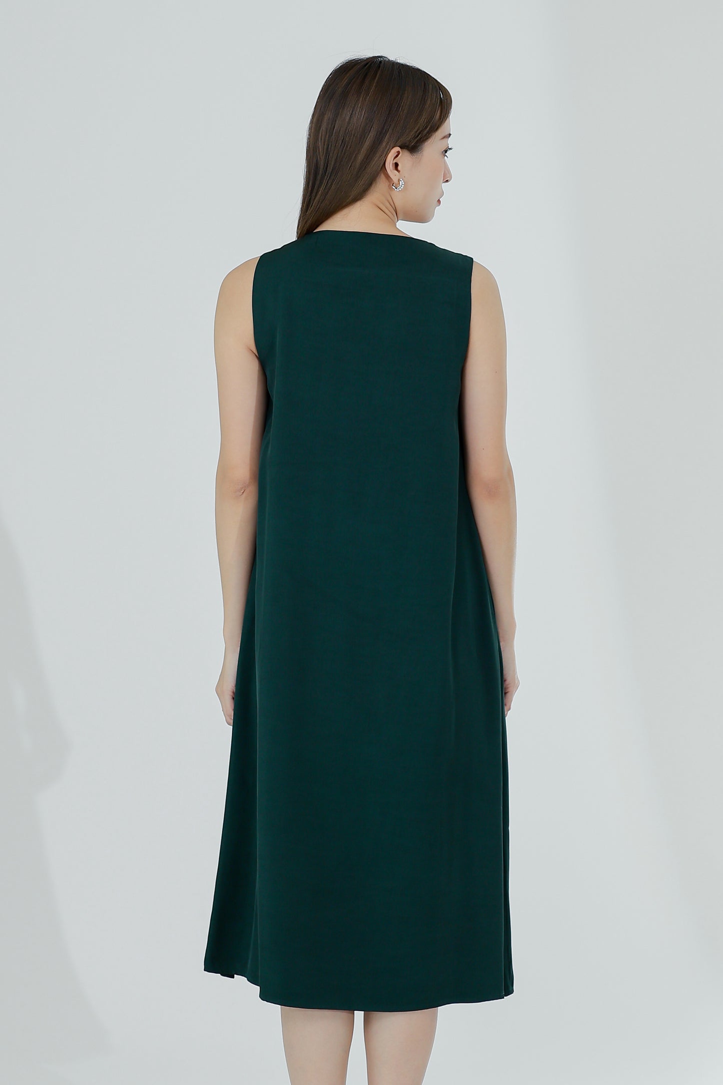 Huda V Cut Midi Dress - Emerald