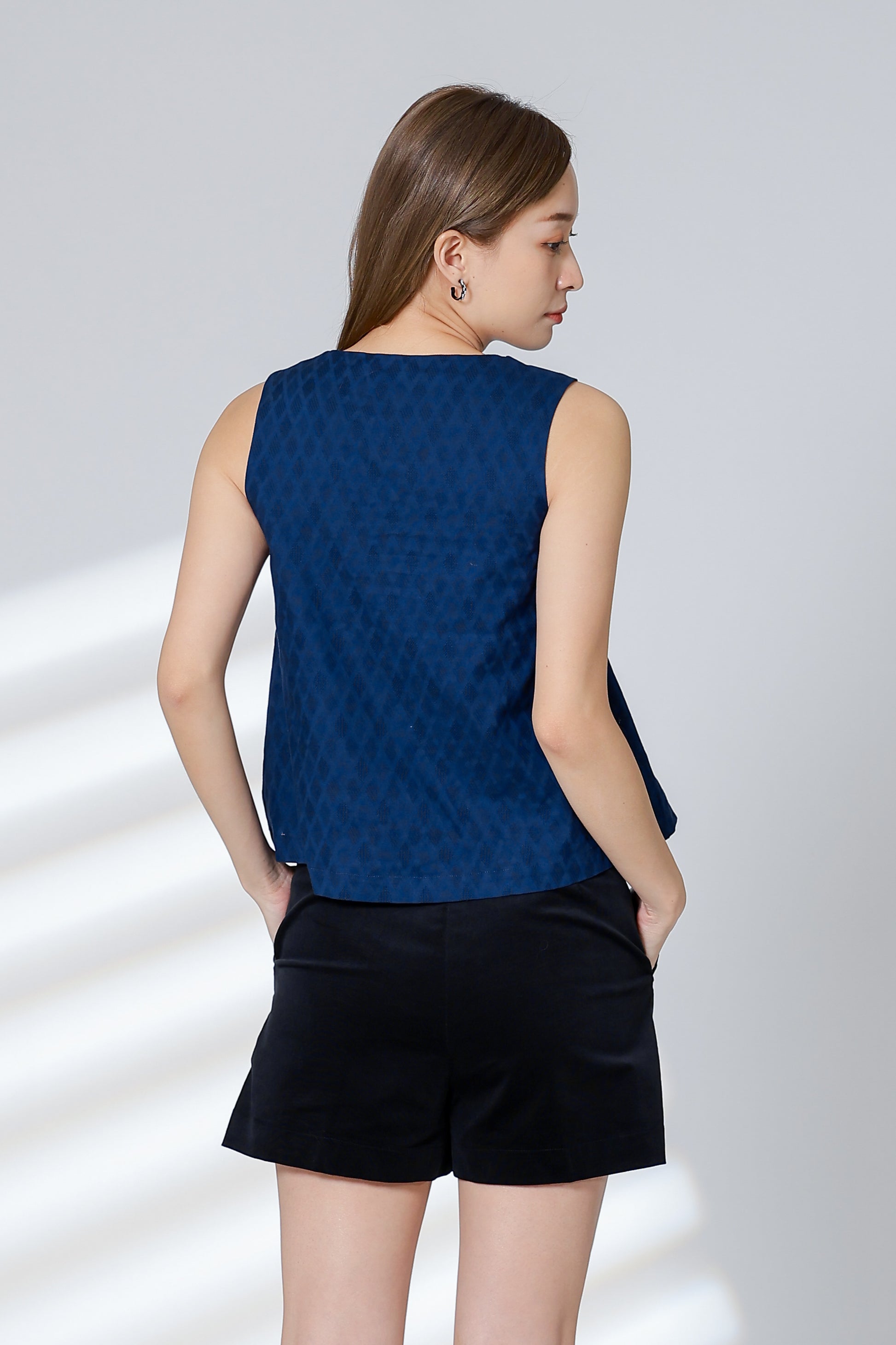 Isabel Zipper Round Neck - Navy
