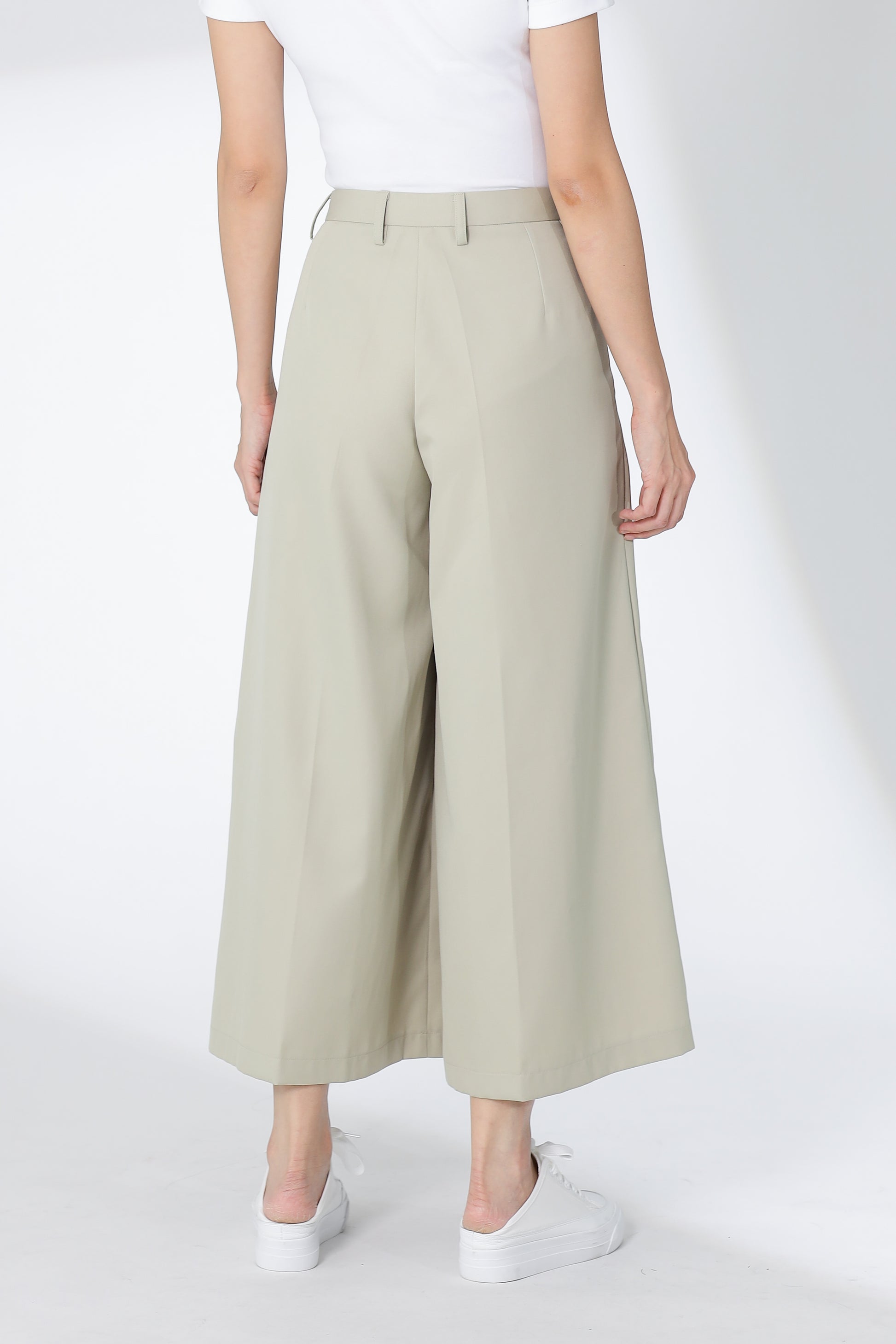 Jacqui Wide Leg Pant - Beige