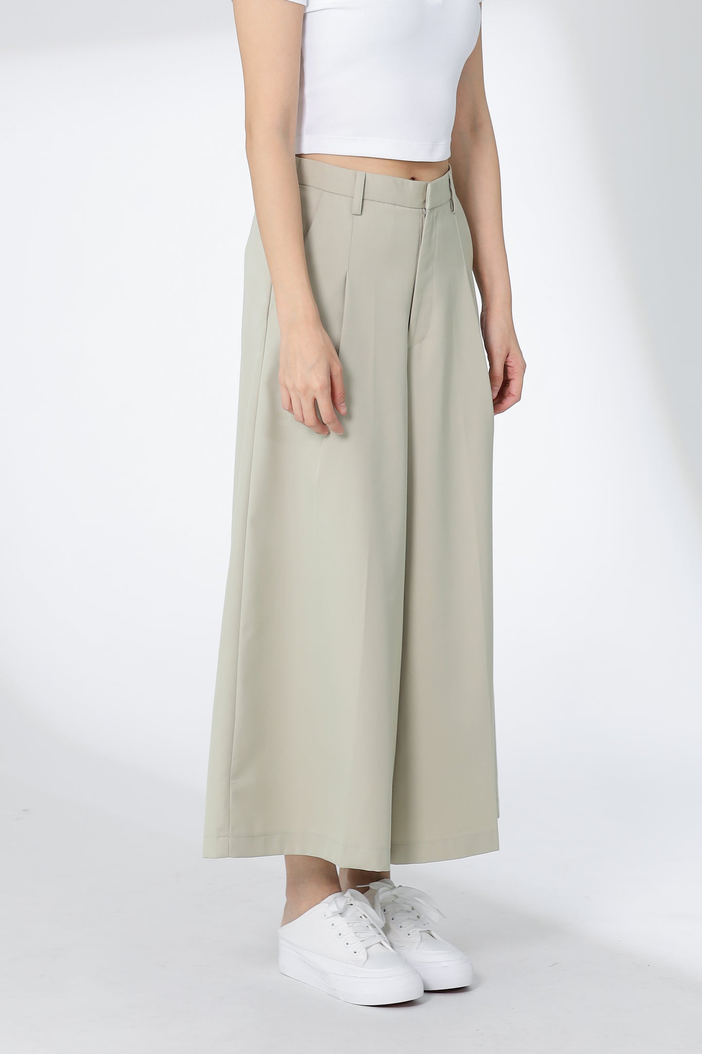 Jacqui Wide Leg Pant - Beige