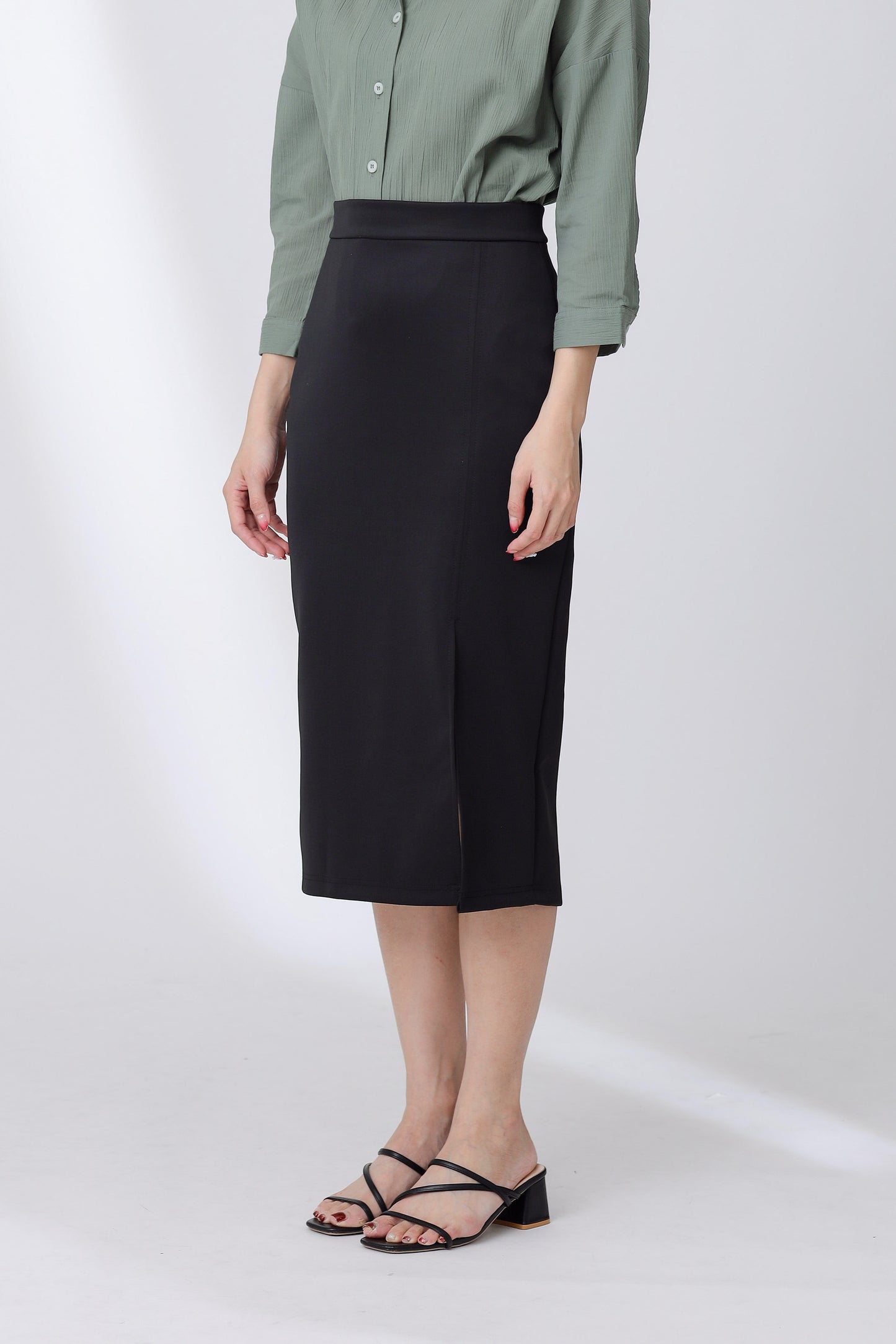 Jalisa Open Slit Pencil Skirt - Black