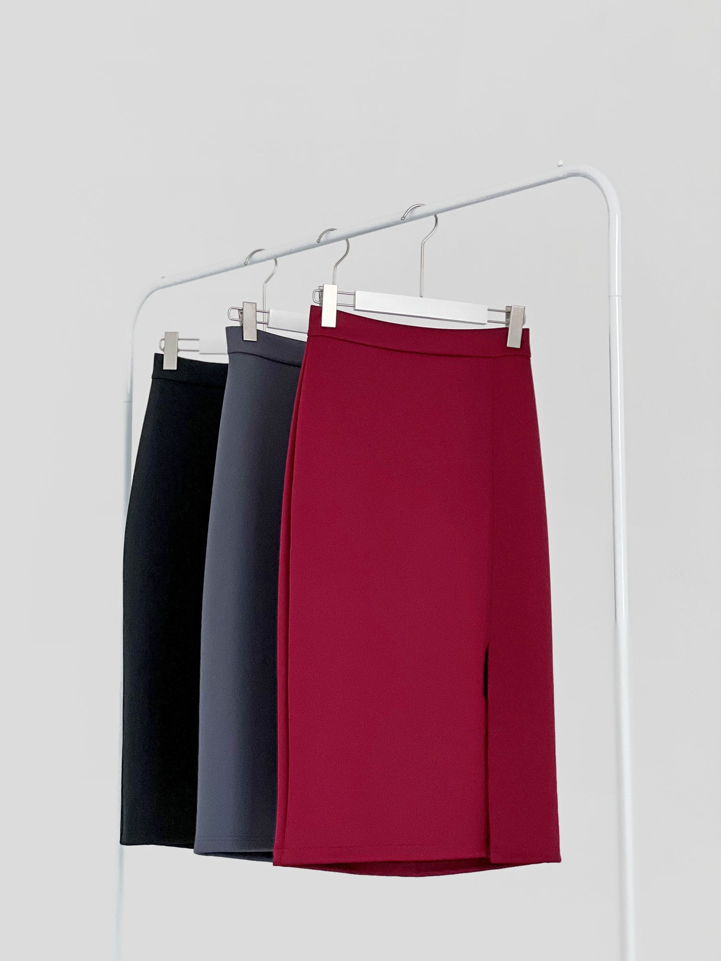 Jalisa Open Slit Pencil Skirt - Maroon