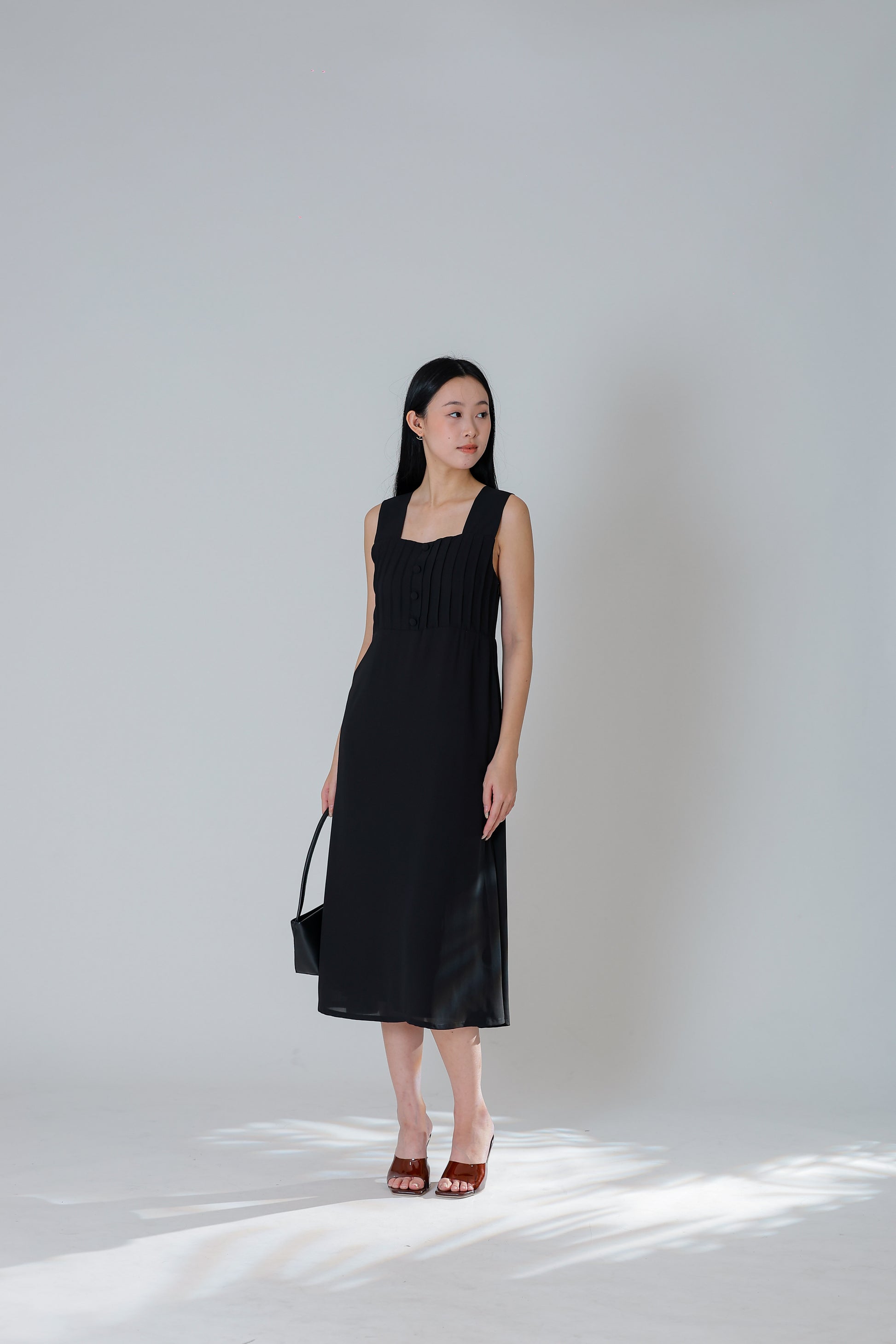 Jecca Square Neck Button Midi Dress - Black