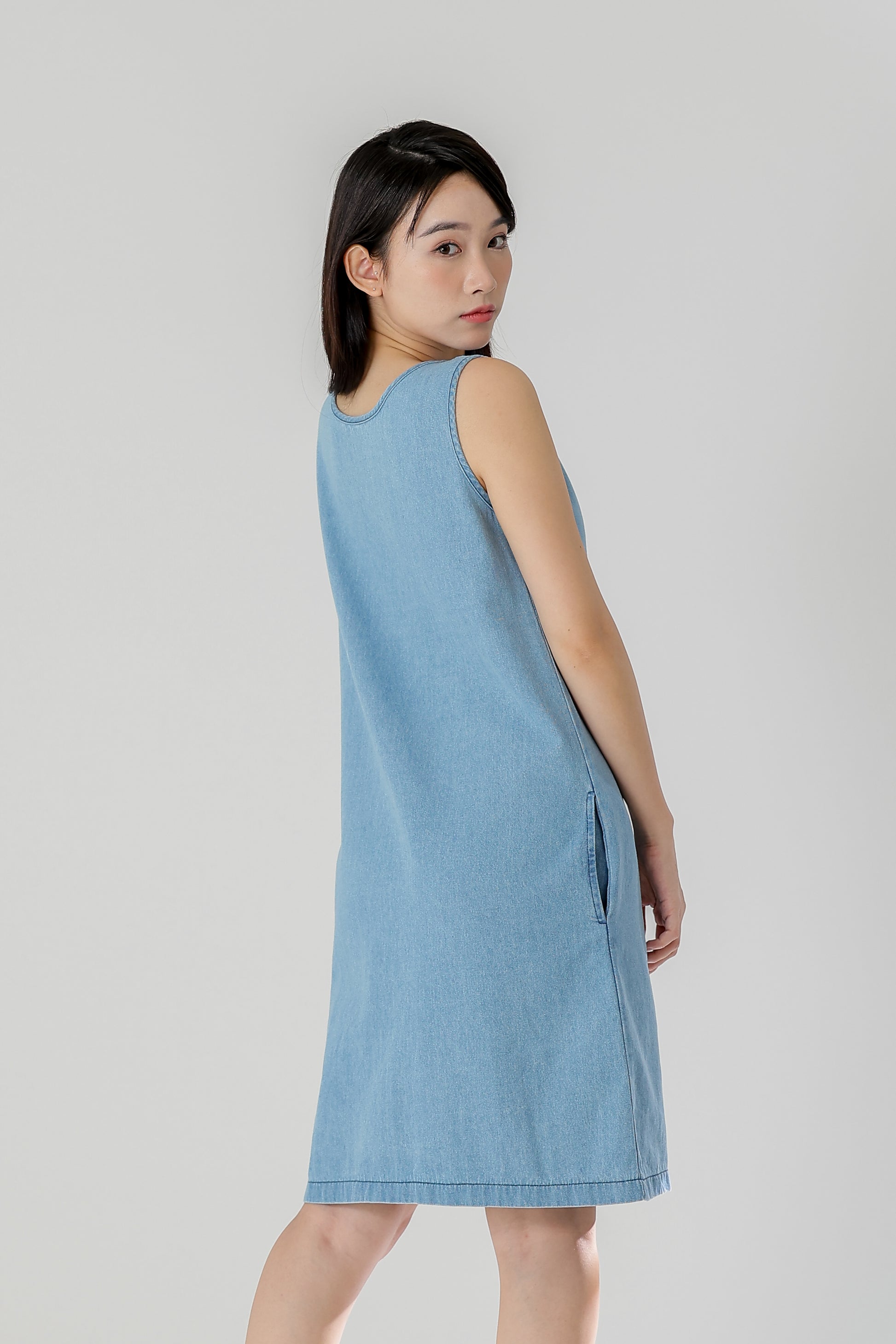 Julia Reversible Denim Dress - Lt Blue