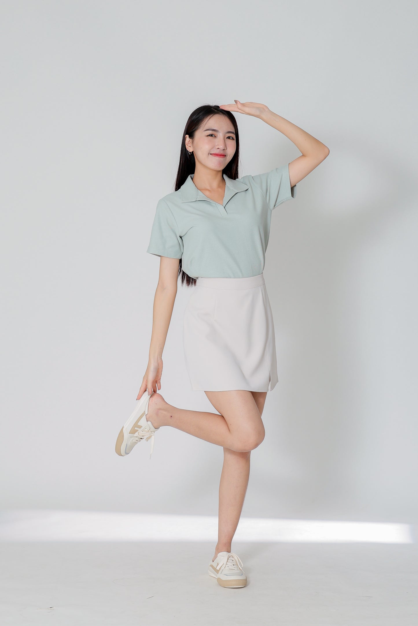 Julianne A Line Skort w Slit - Beige