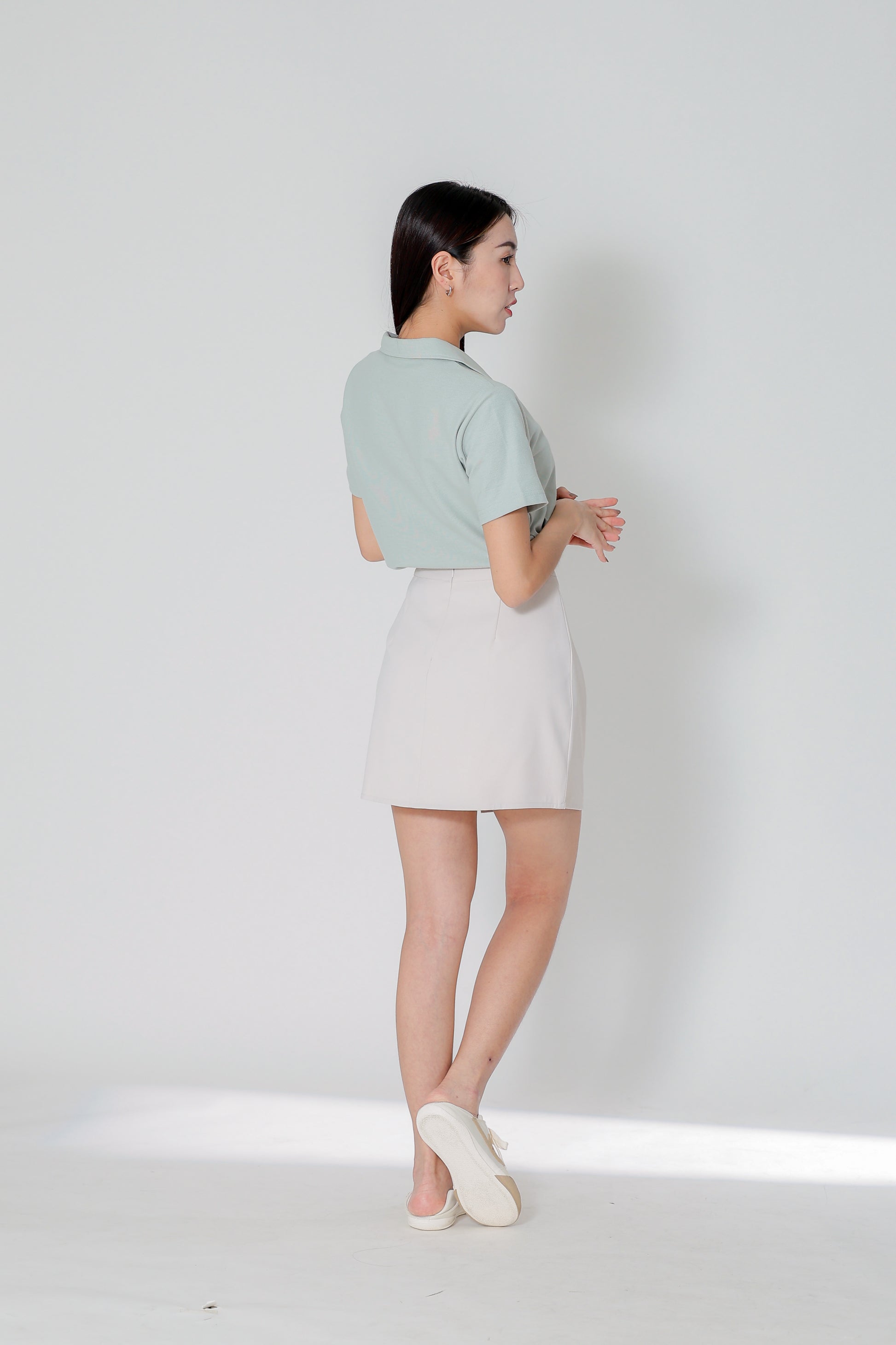 Julianne A Line Skort w Slit - Beige