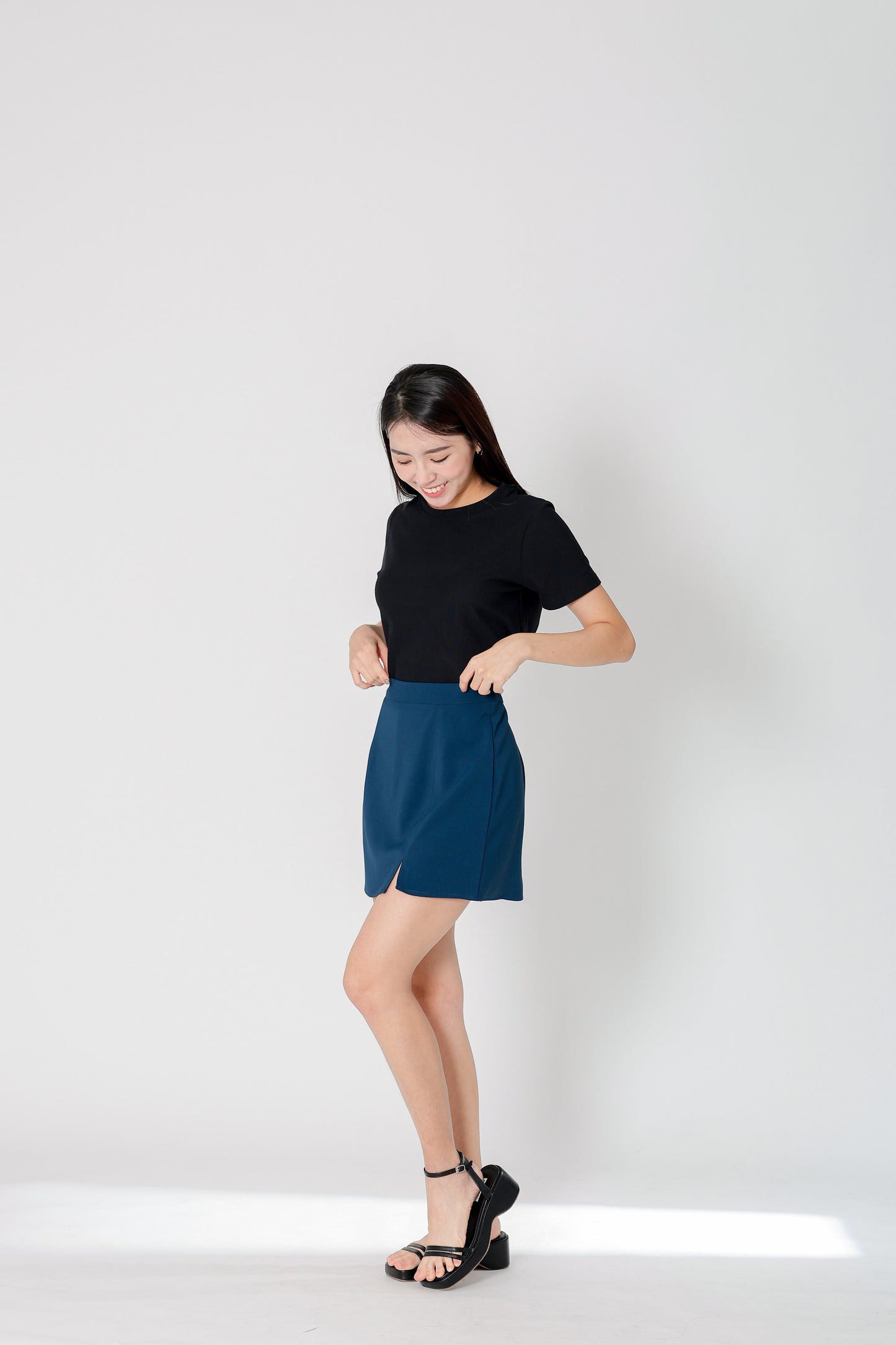 Julianne A Line Skort w Slit - Turquoise