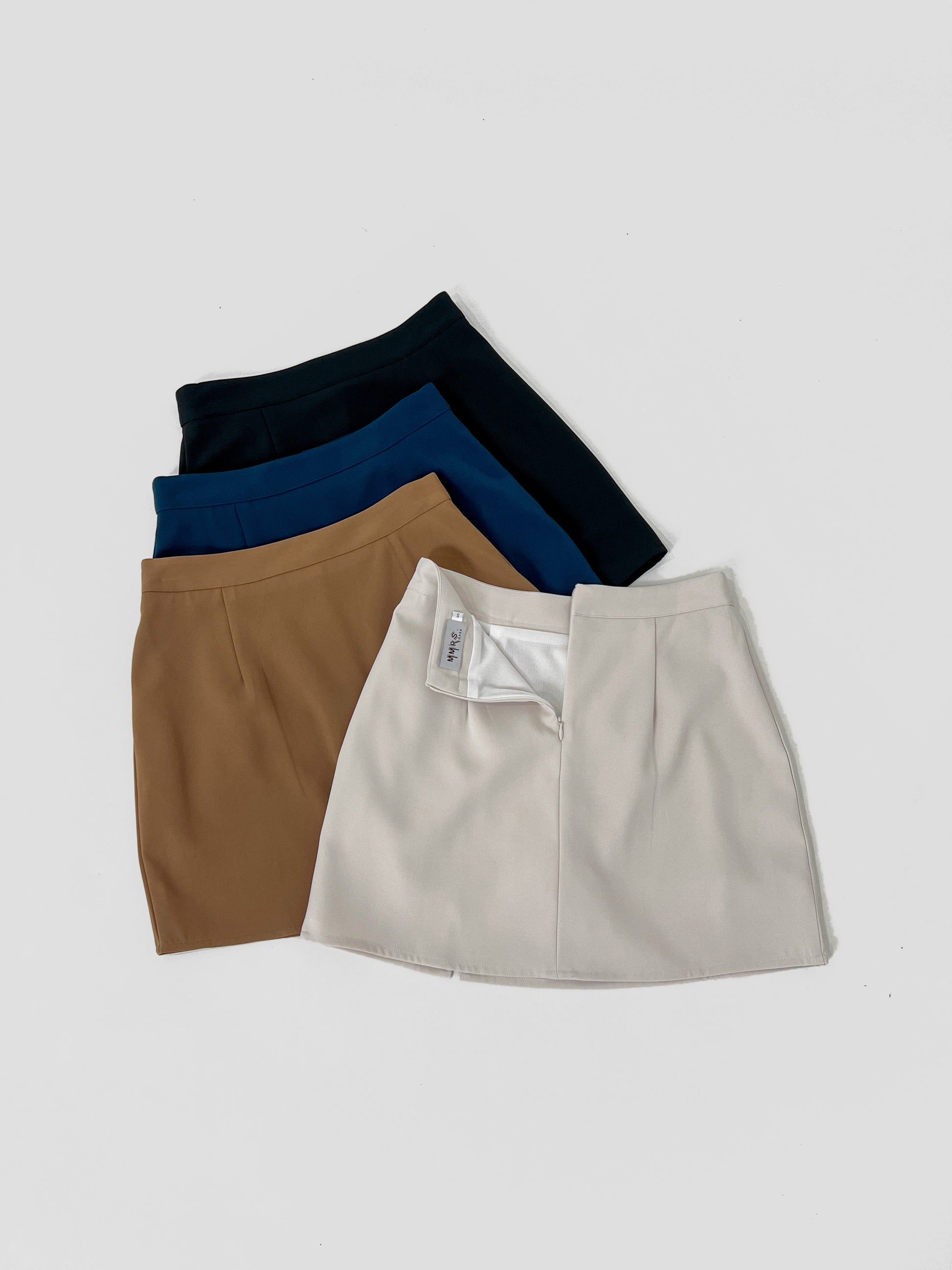 Julianne A Line Skort w Slit - Brown
