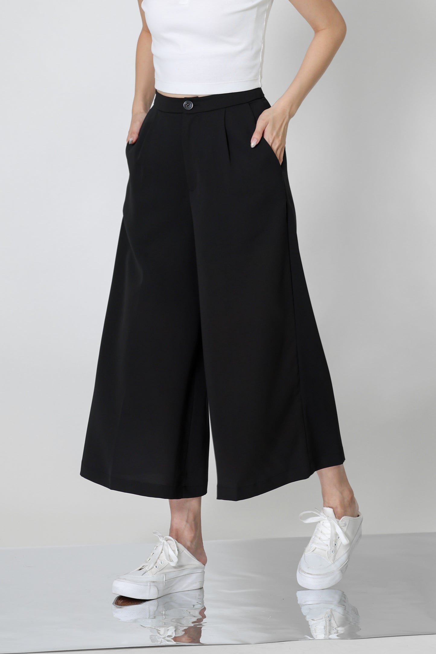 Kaiya Wide Leg Pant - Black