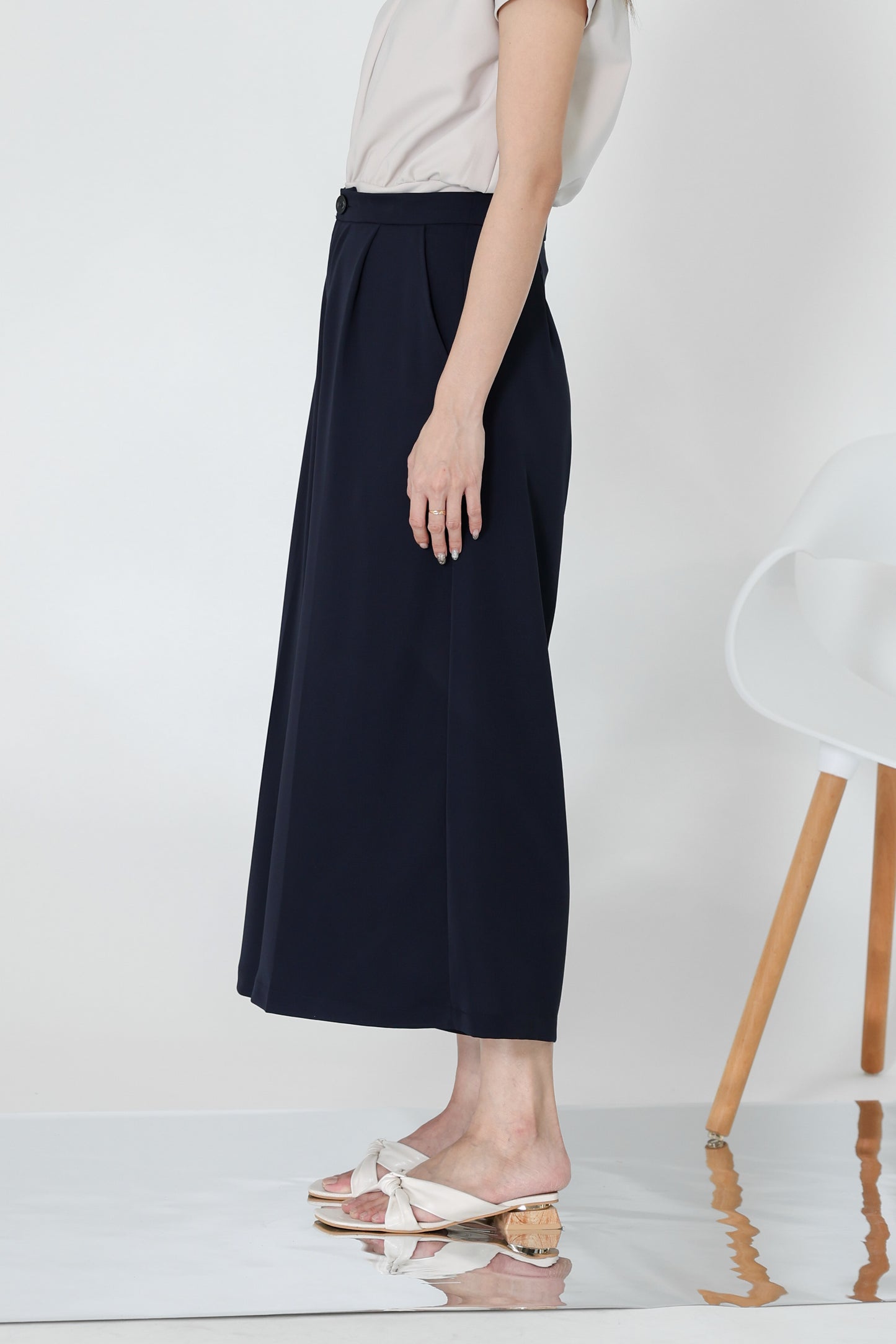 Kaiya Wide Leg Pant - Navy