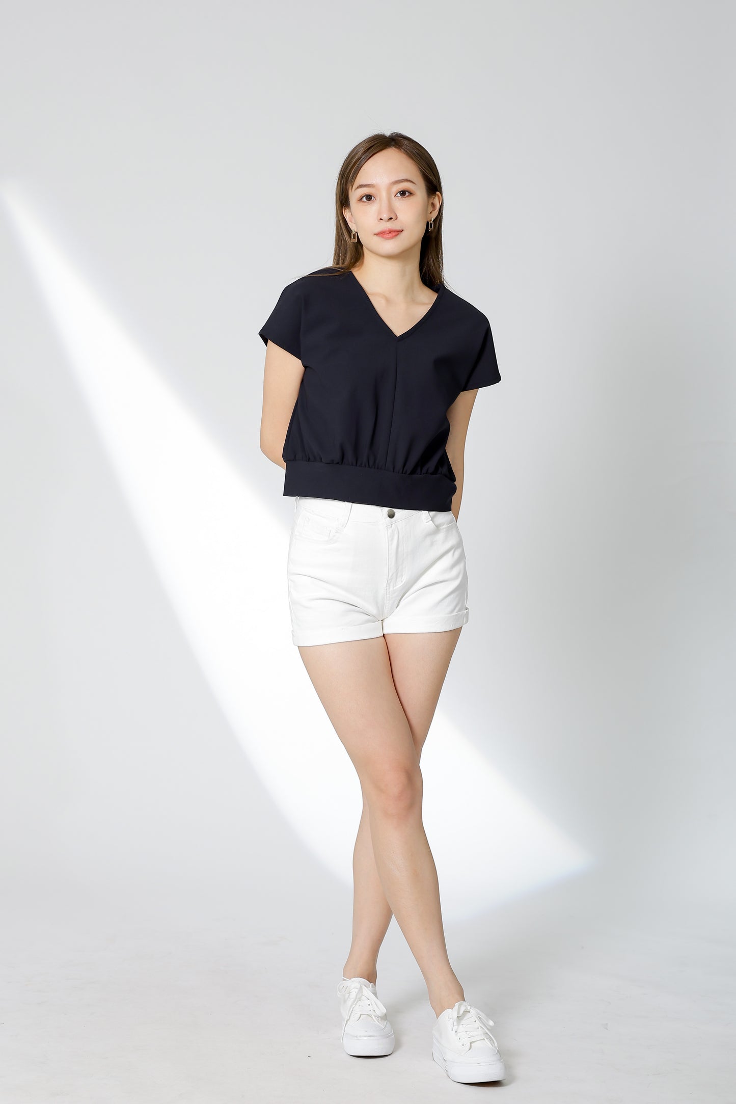 Kalena V Neck Top - Black