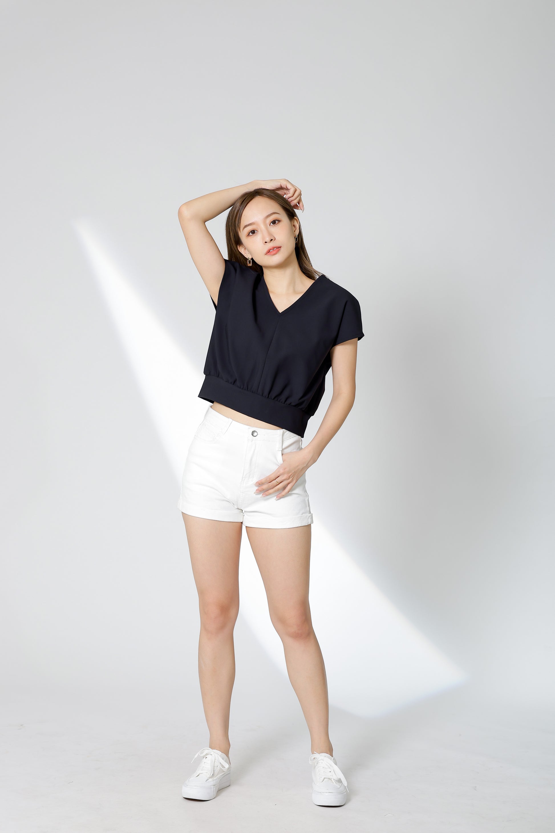 Kalena V Neck Top - Black