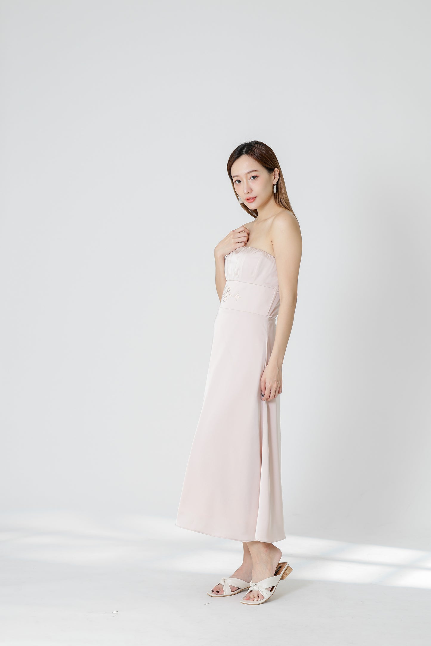 Karren Embroidered Satin Midi Dress - Pink