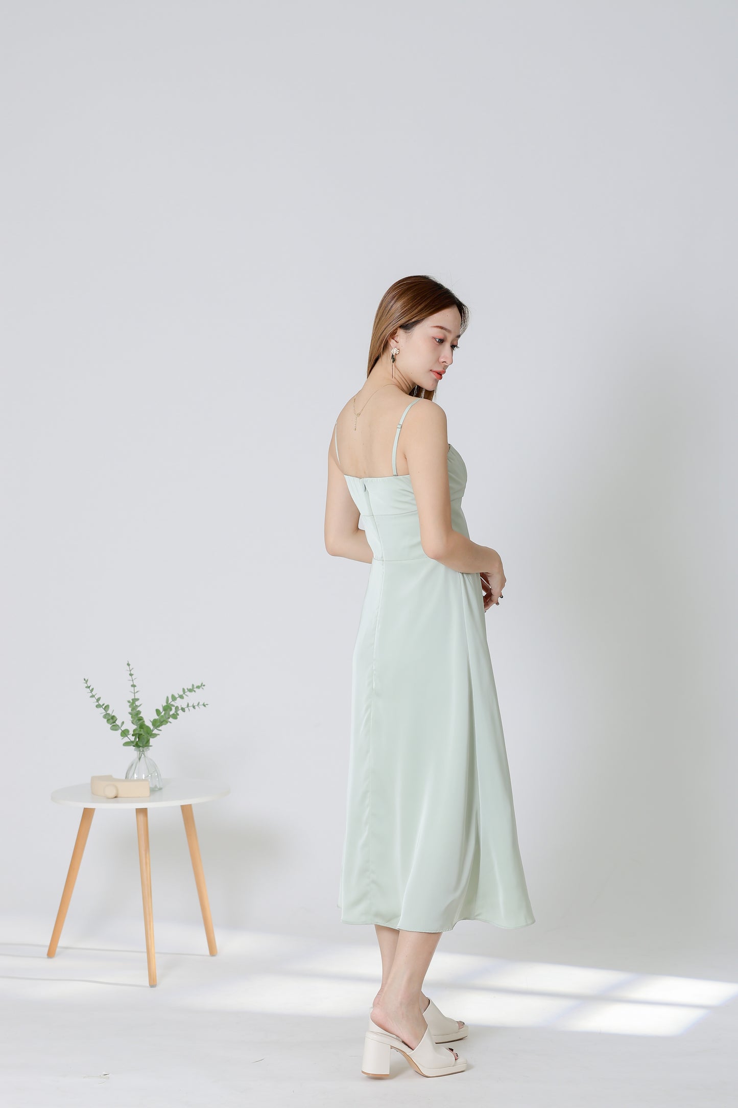 Karren Embroidered Satin Midi Dress - Mint