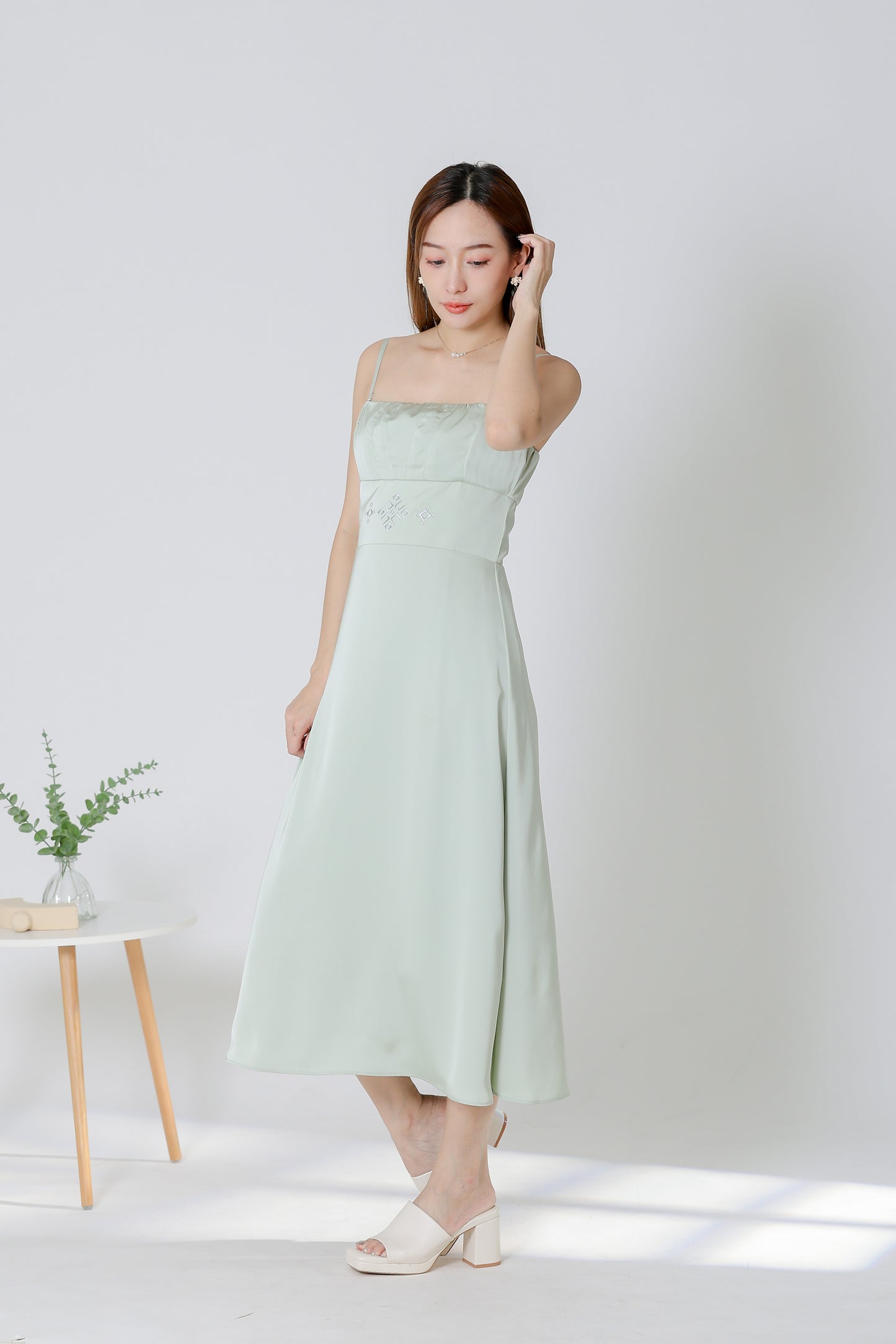 Karren Embroidered Satin Midi Dress - Mint