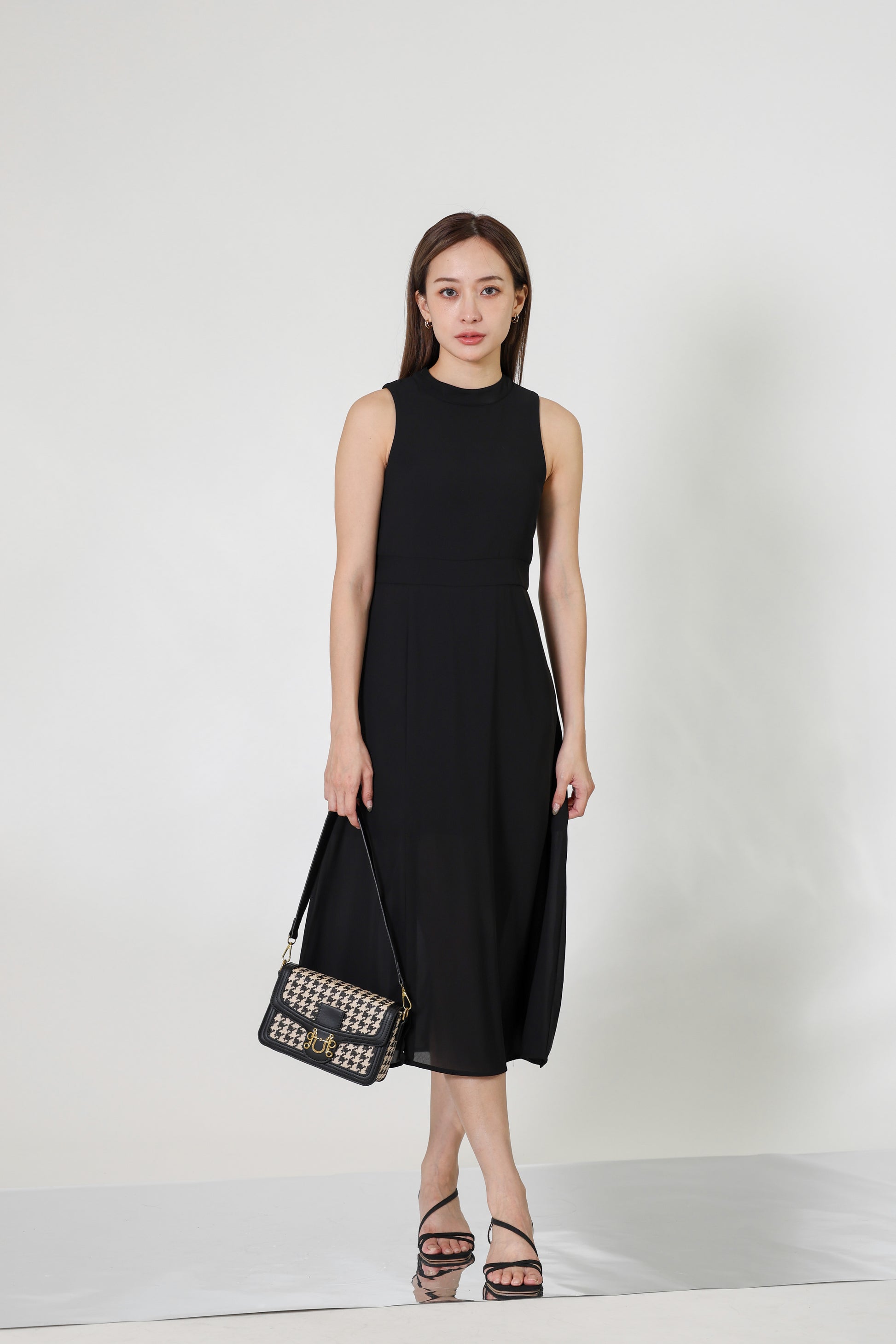 Lana Padded Midi Dress - Black
