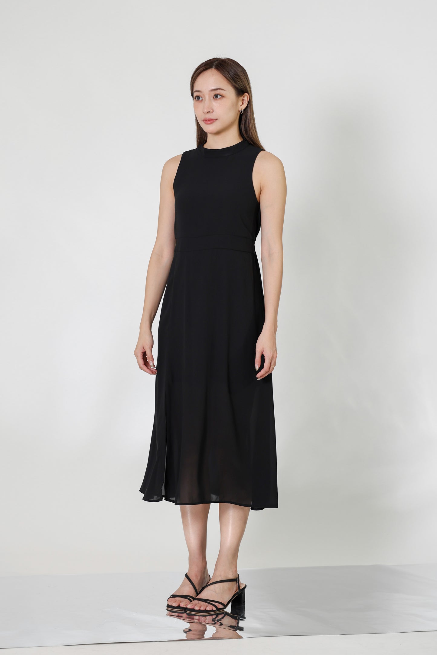 Lana Padded Midi Dress - Black
