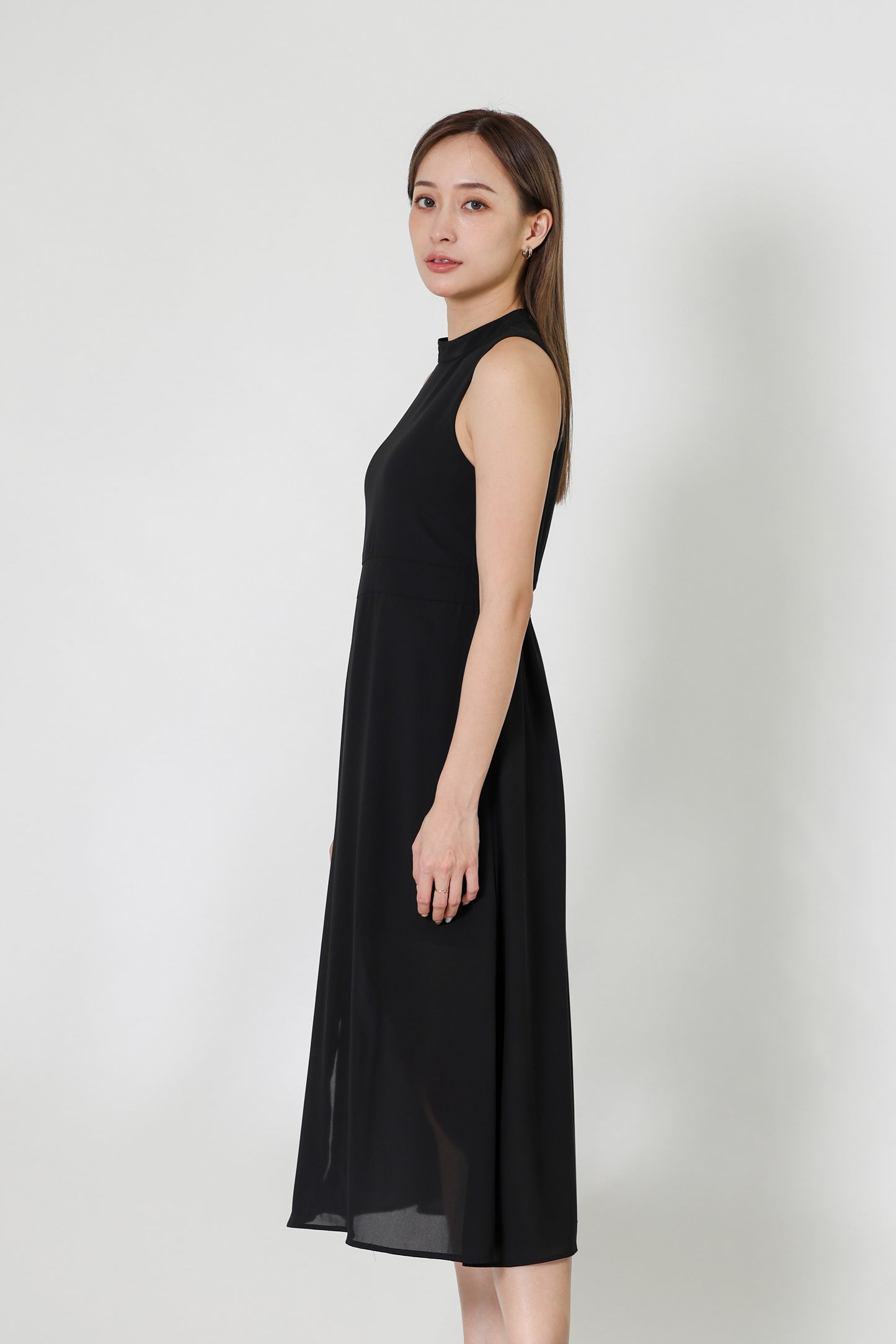 Lana Padded Midi Dress - Black