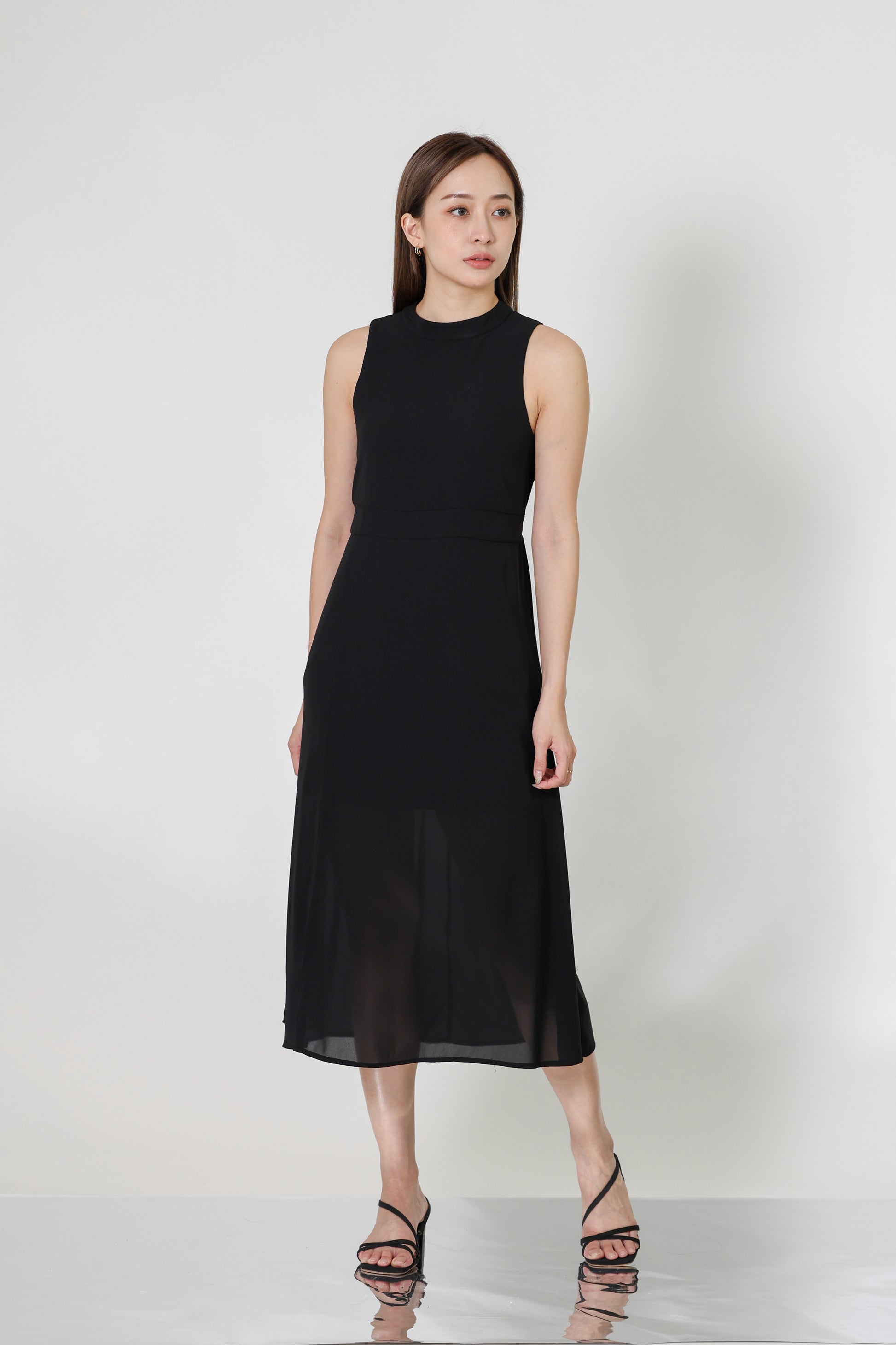 Lana Padded Midi Dress - Black