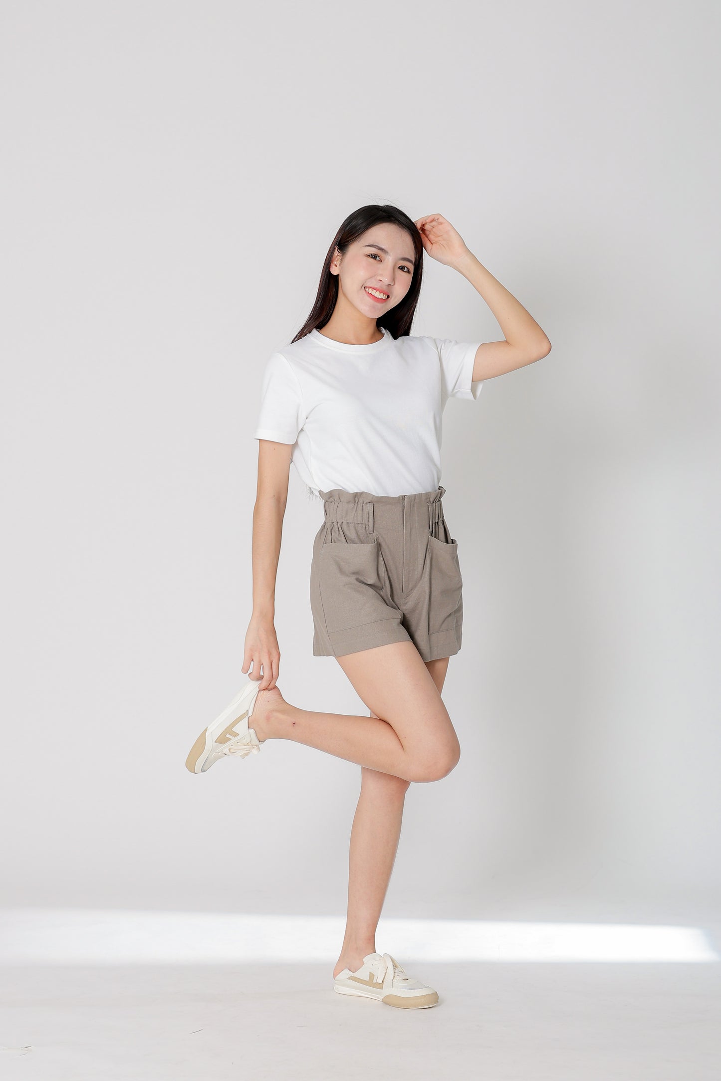 Lola Paperbag Waist Shorts - Taupe