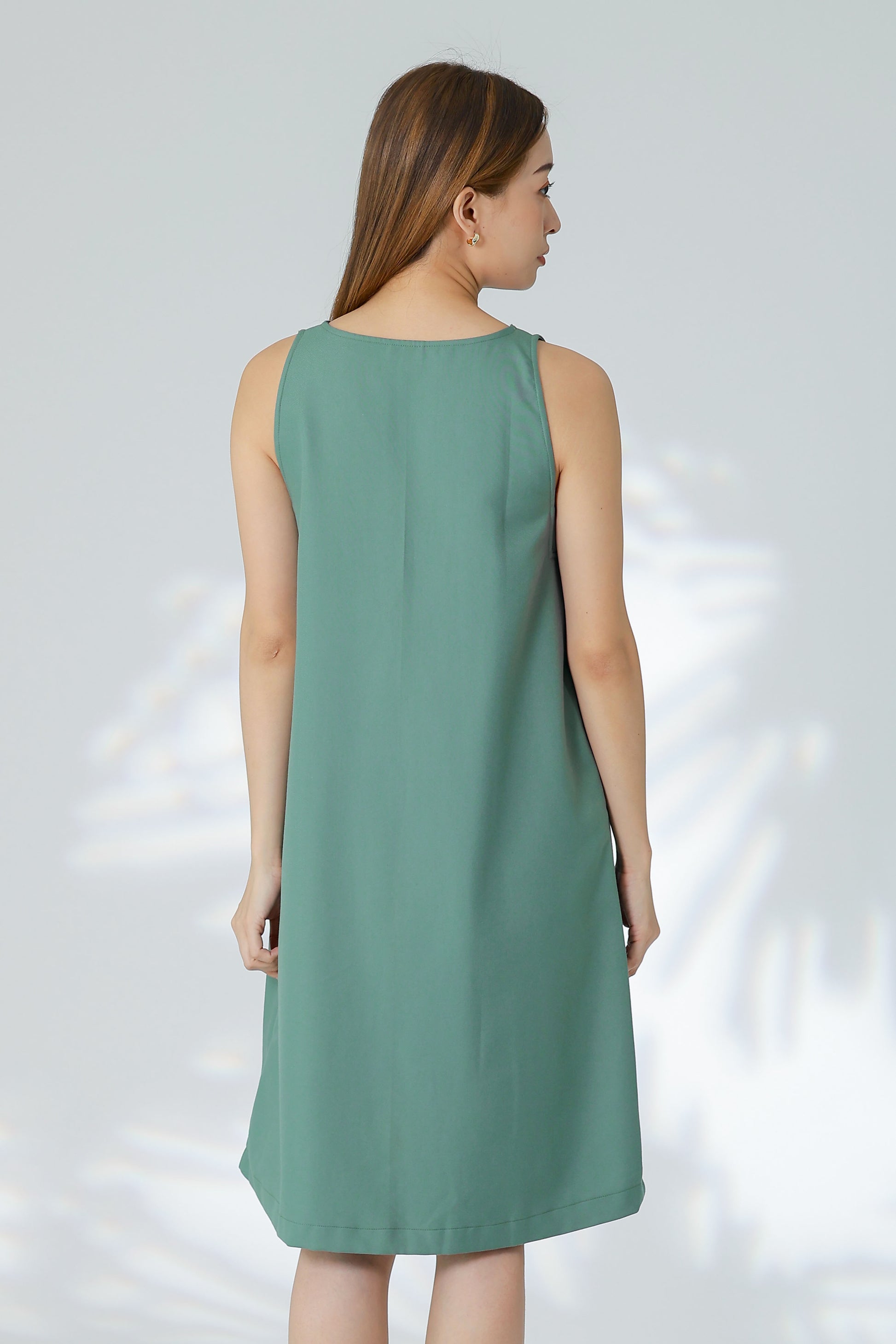 Lusia V Neck Shift Dress - Green
