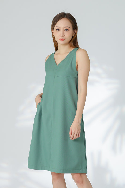 Lusia V Neck Shift Dress - Green