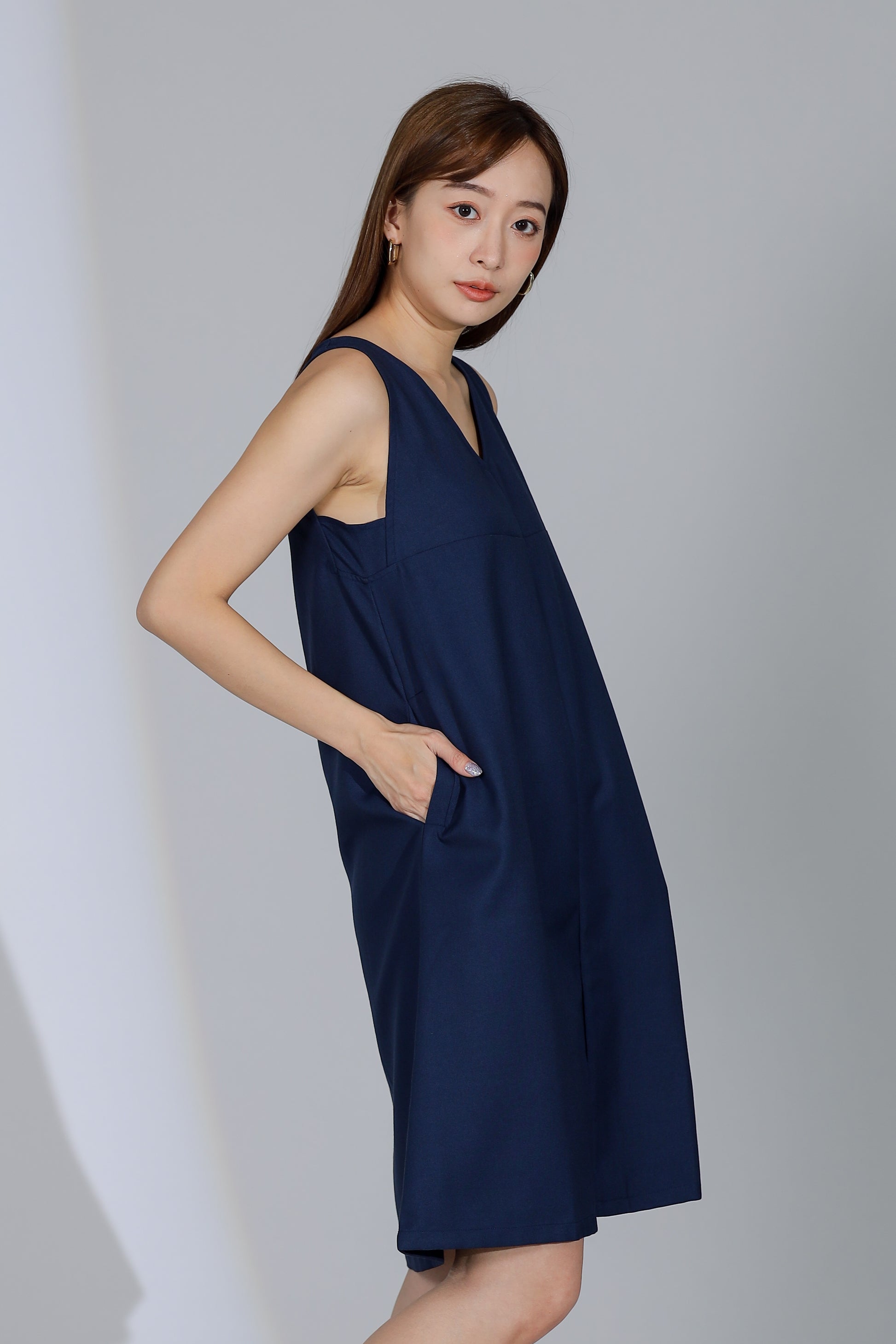 Lusia V Neck Shift Dress - Blue