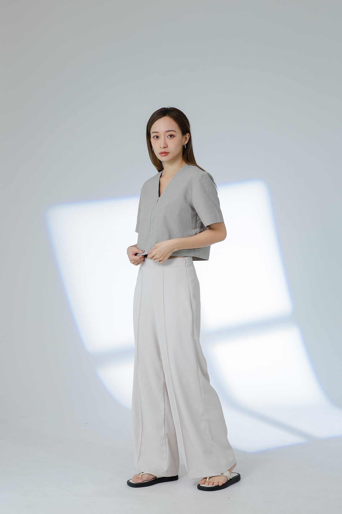 Lyra Pintuck Pant - Beige