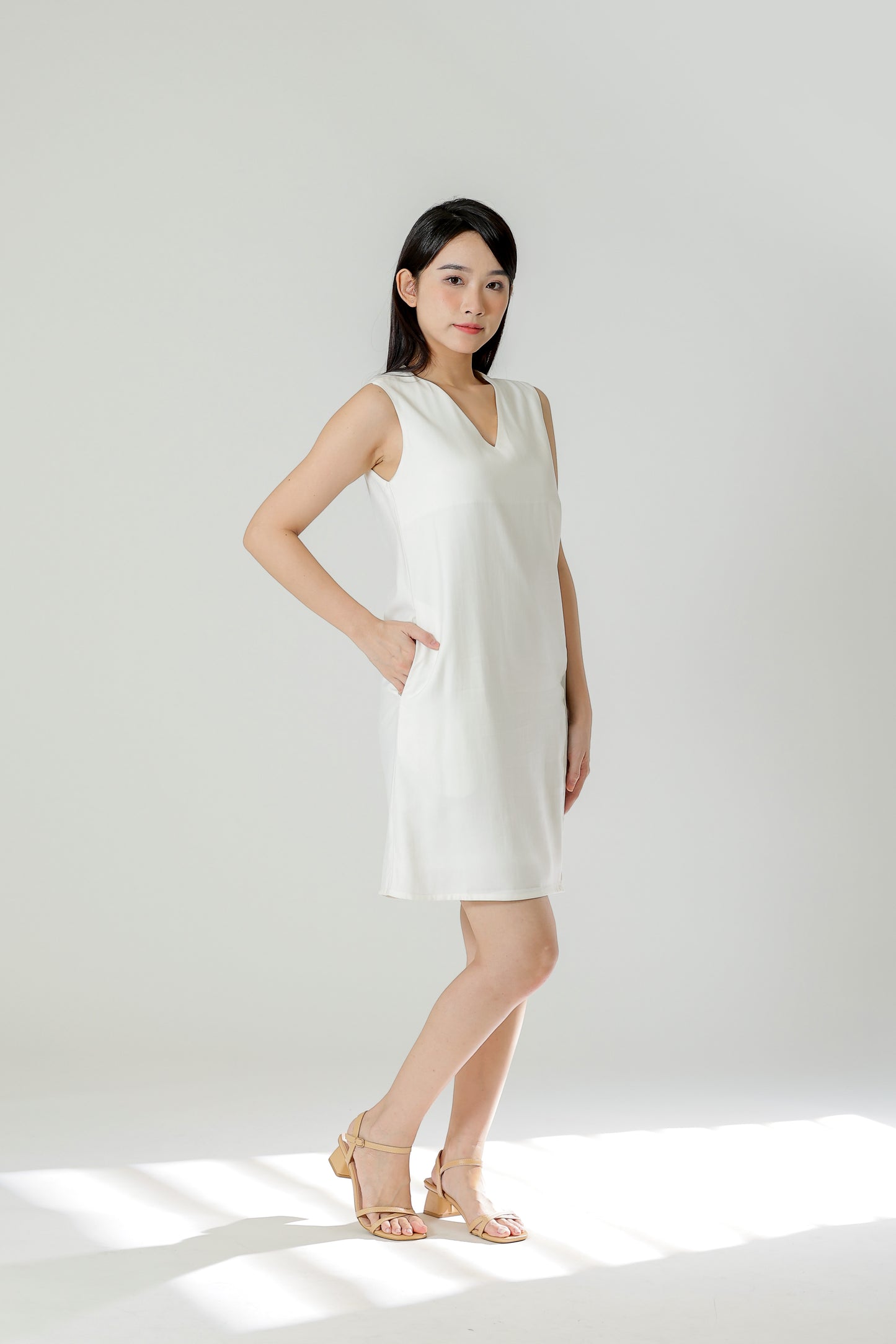 Maybel Colour Block Shift Dress - Ivory