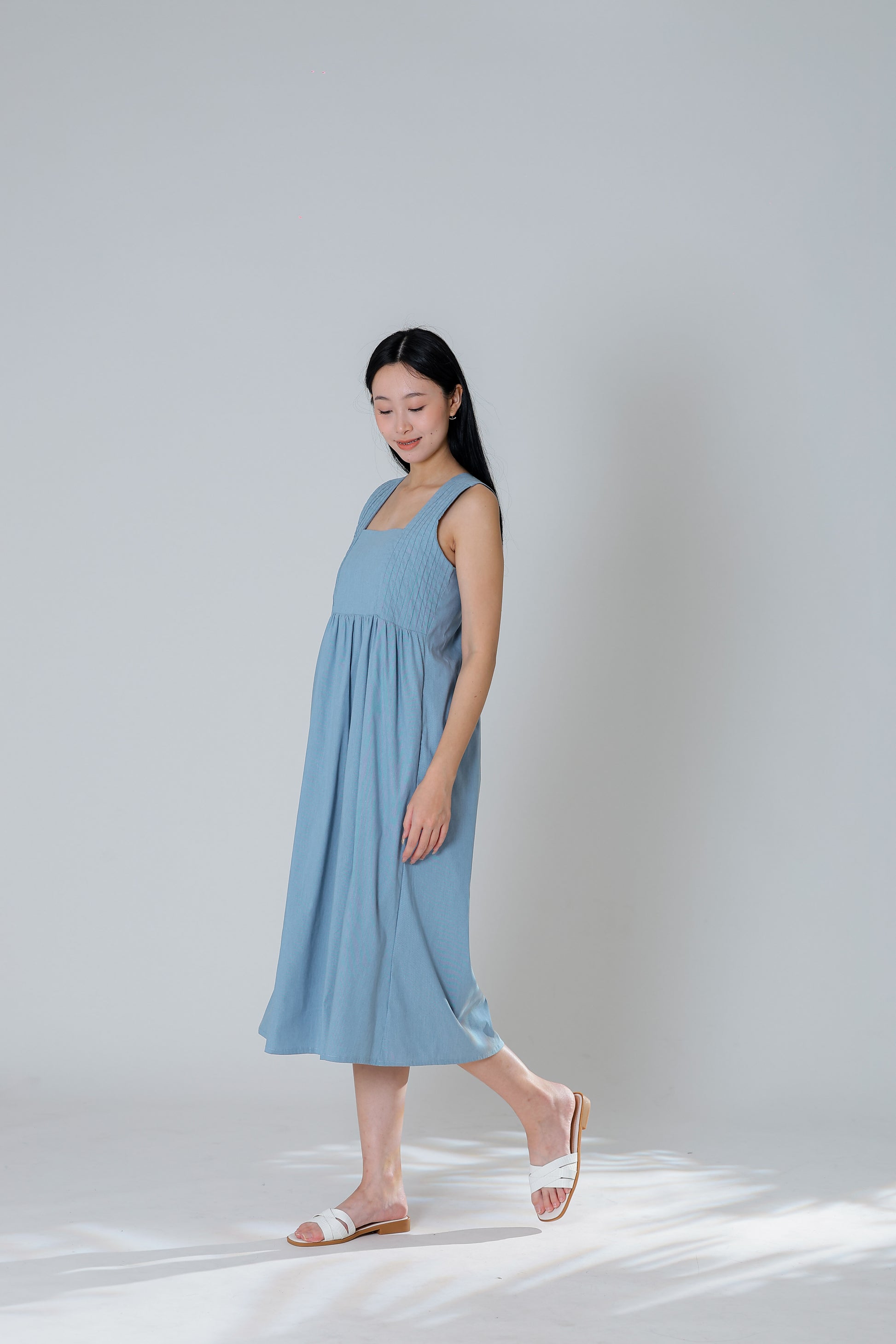 Mindy Square Neck Midi Dress - Lt Blue