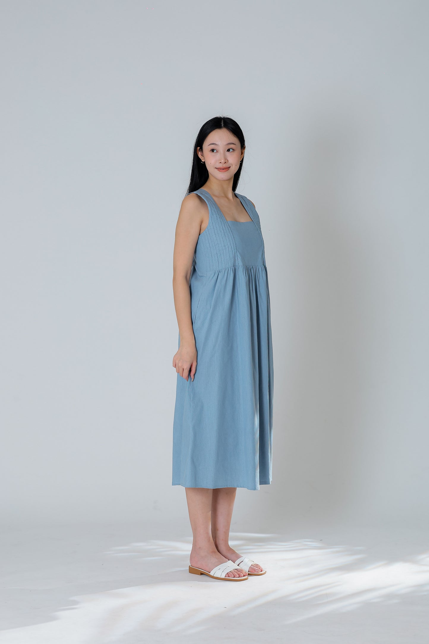 Mindy Square Neck Midi Dress - Lt Blue