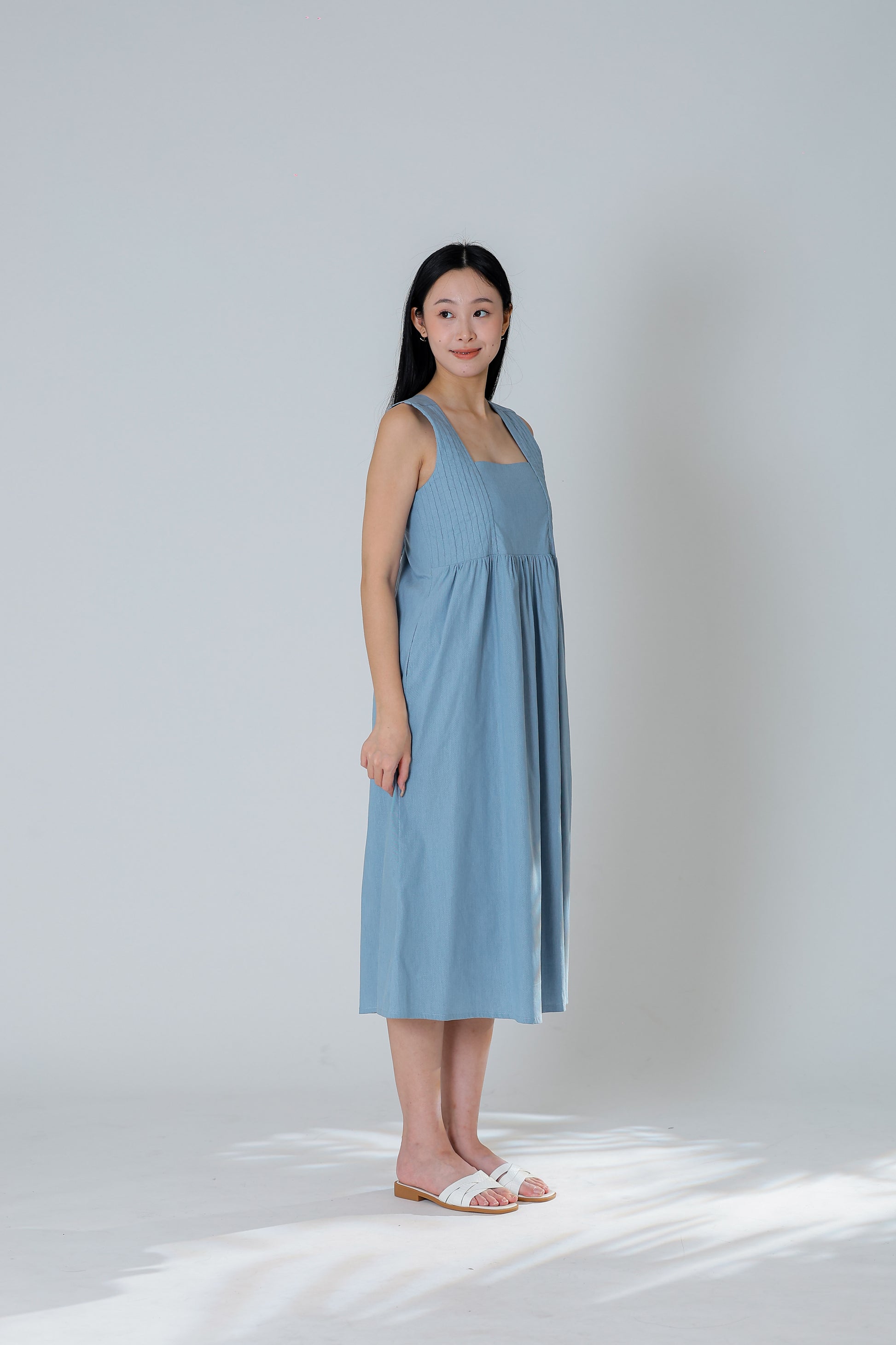 Mindy Square Neck Midi Dress - Lt Blue