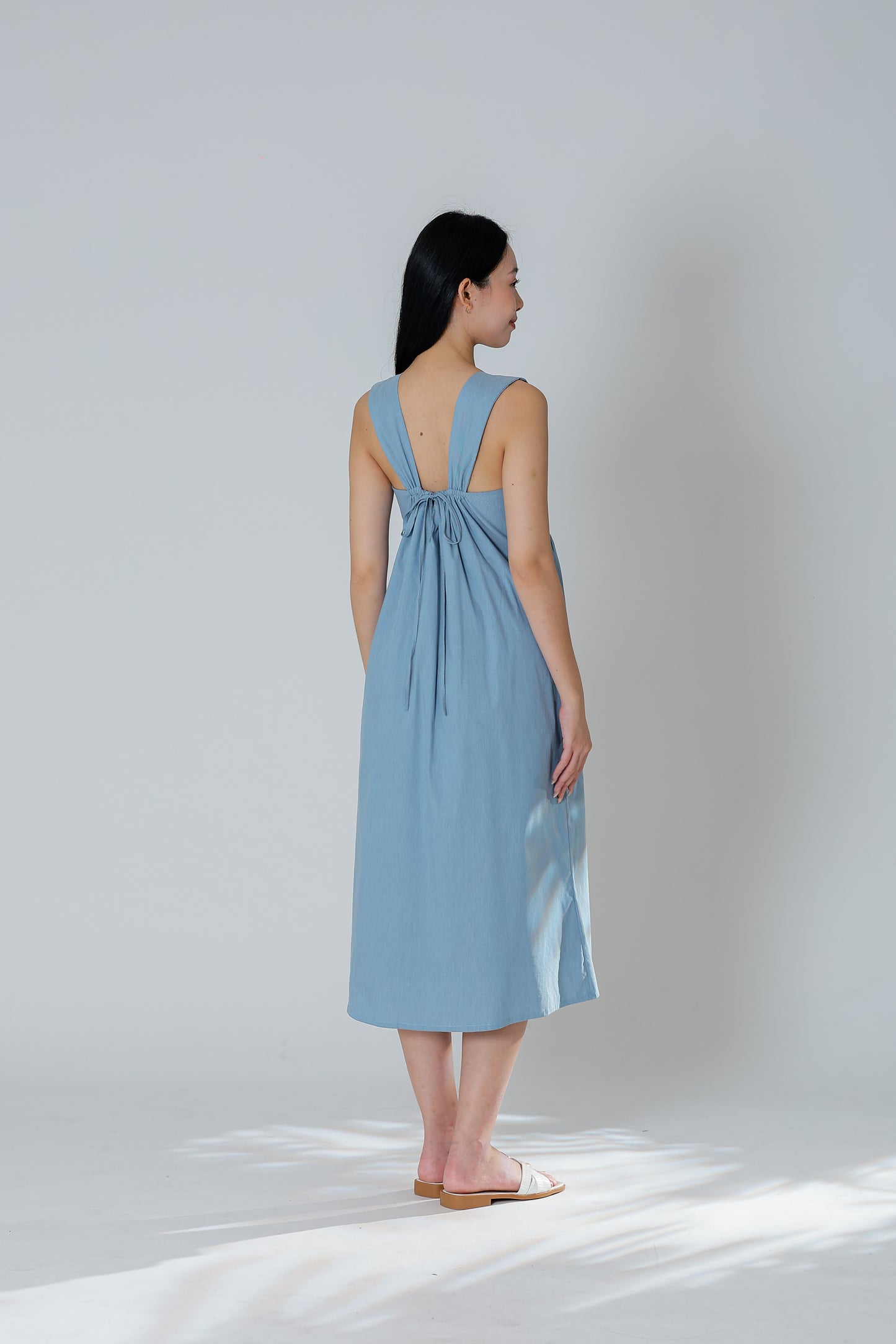 Mindy Square Neck Midi Dress - Lt Blue